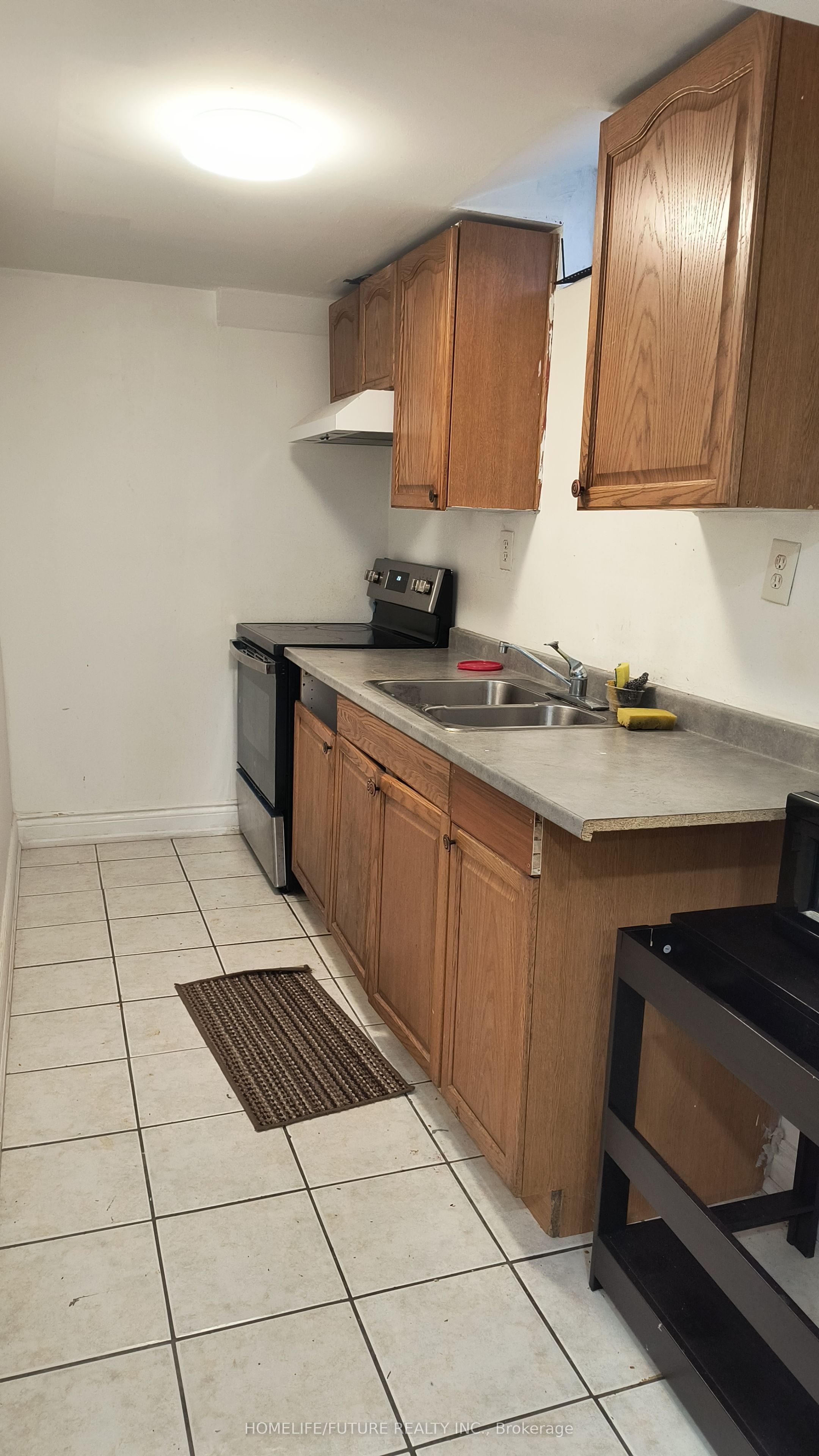 Unit Bsmt - 60 Charles Brown Road, Markham 3