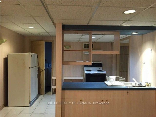 Unit Lower - 104 Gordon Rowe Crescent, Richmond Hill 4