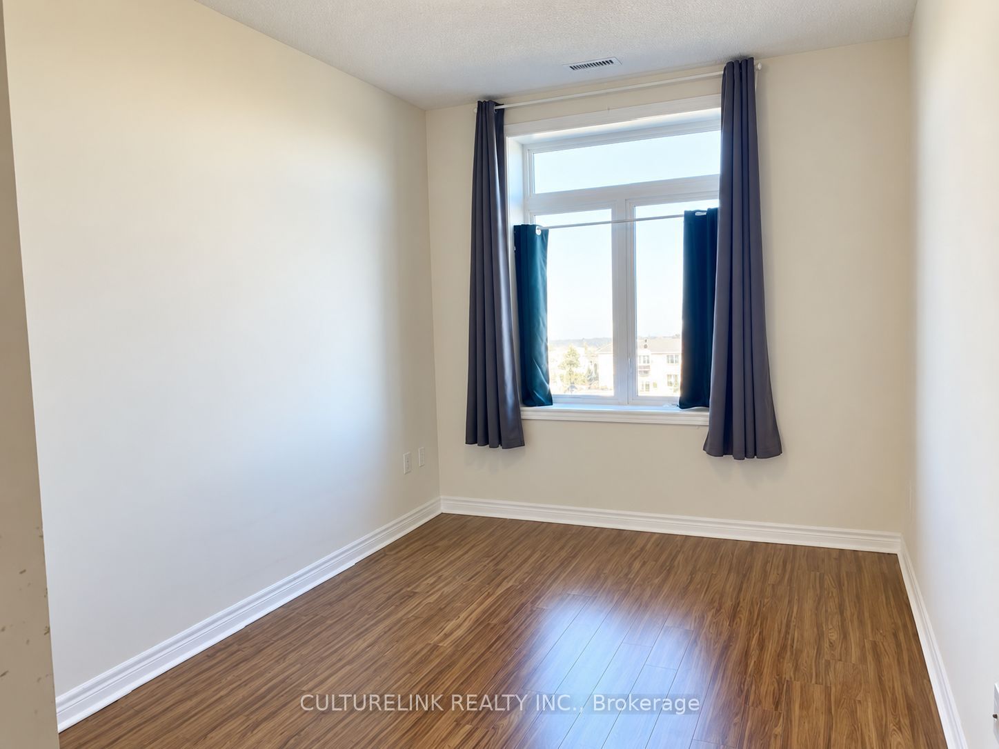 Unit 603 - 7768 Kennedy Road, Markham 4