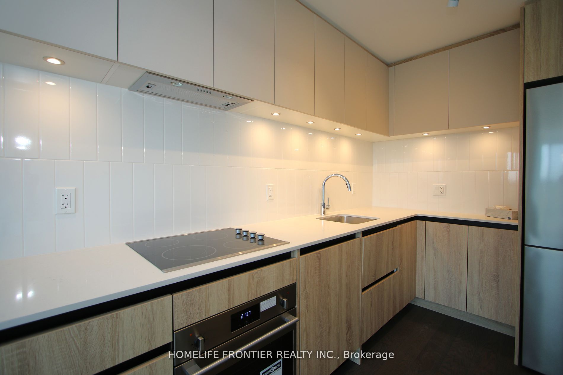Unit 1009 - 7950 Bathurst Street, Vaughan 4