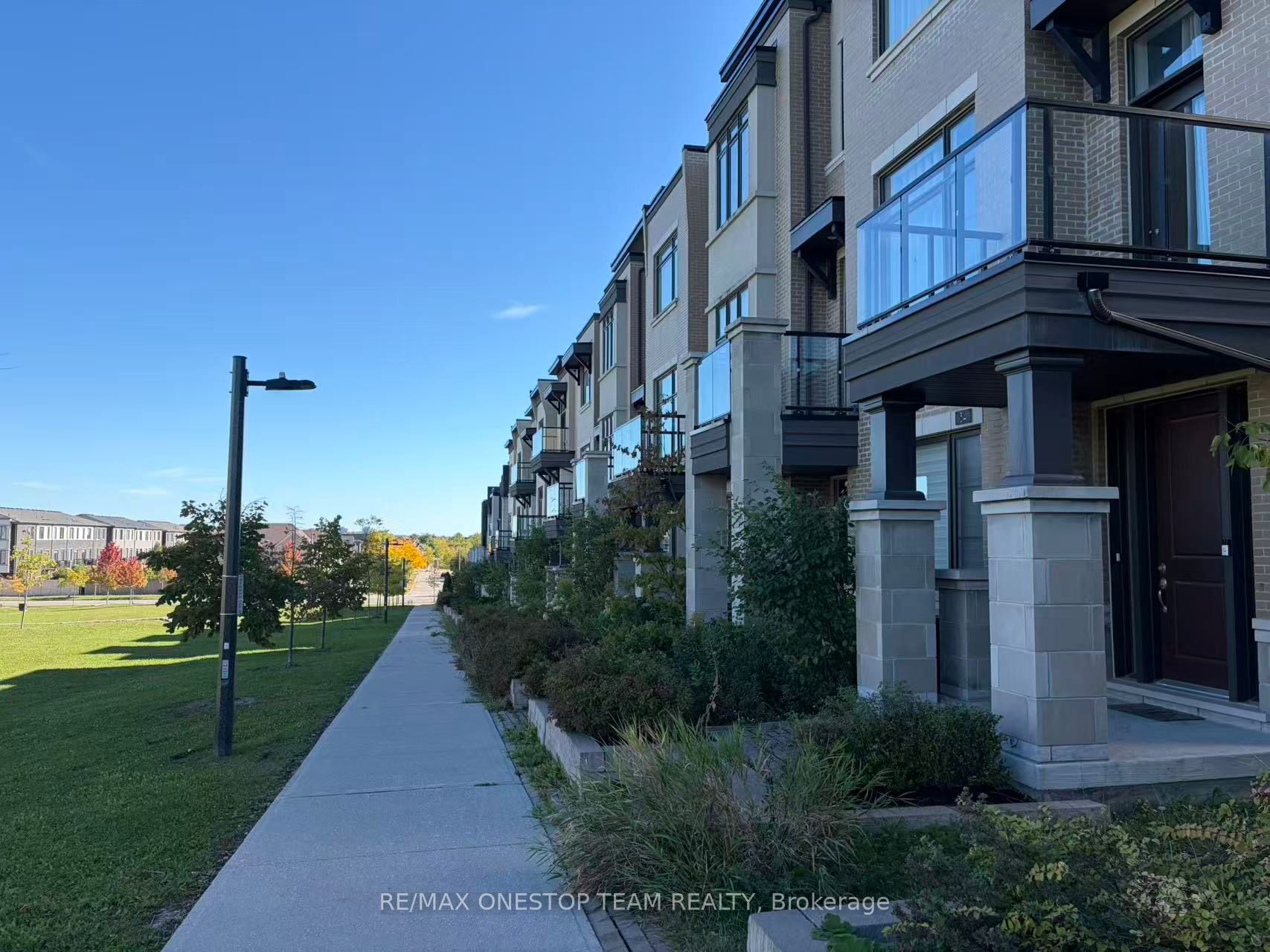 34 Heriot Place, Vaughan 3