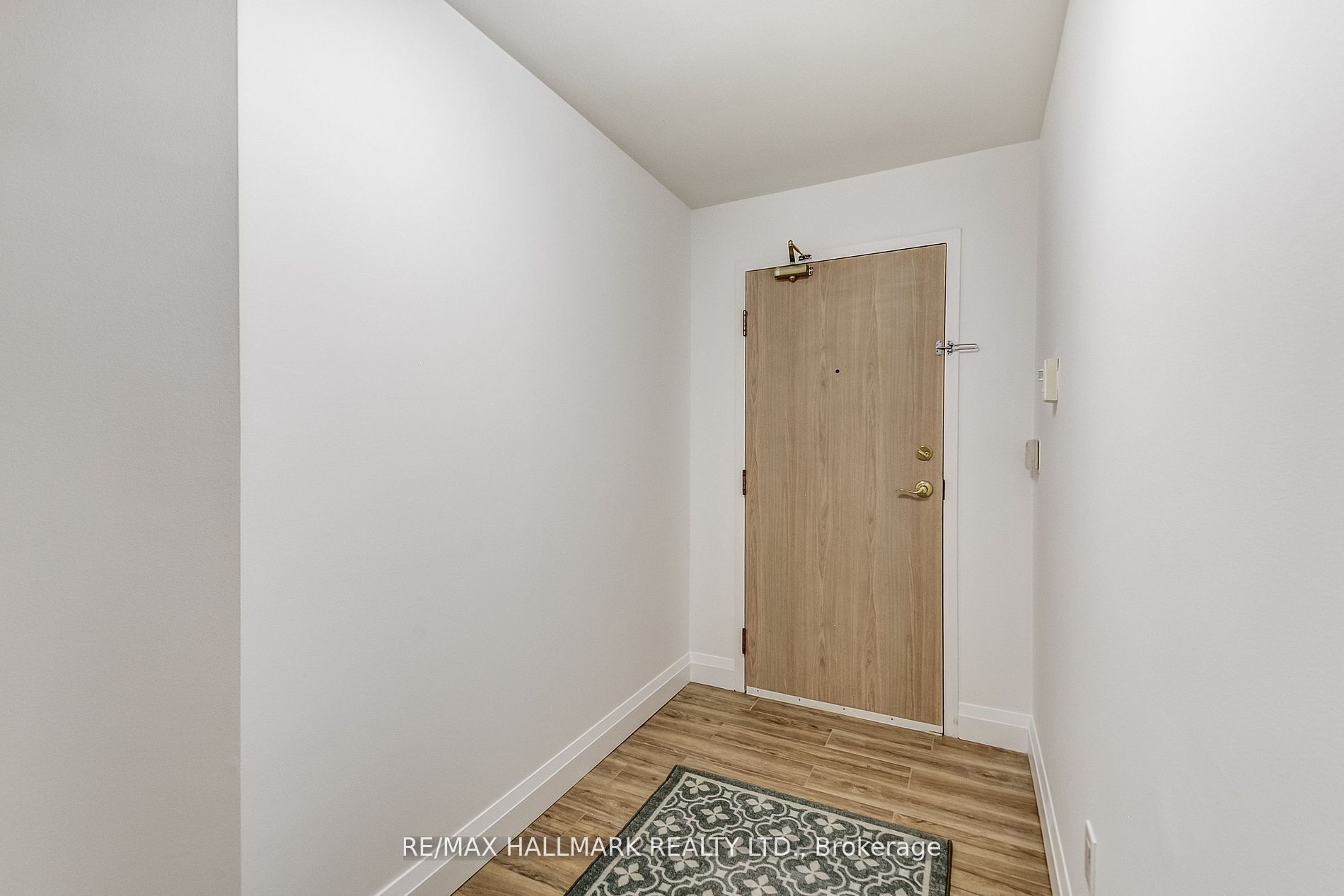 Unit 1211 - 20 Harding Boulevard W, Richmond Hill 4