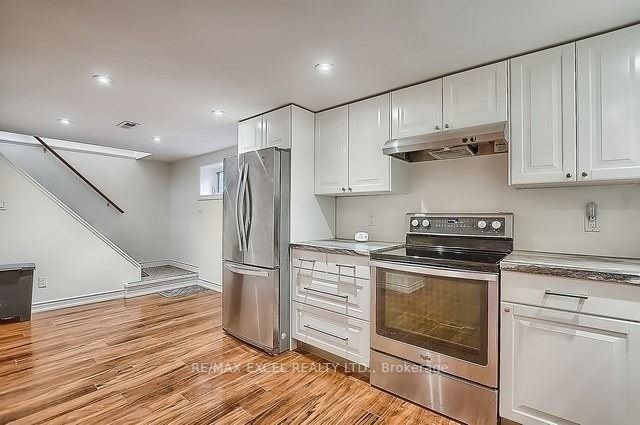 Unit Lower Level - 43 Boothbay Crescent, Newmarket 3