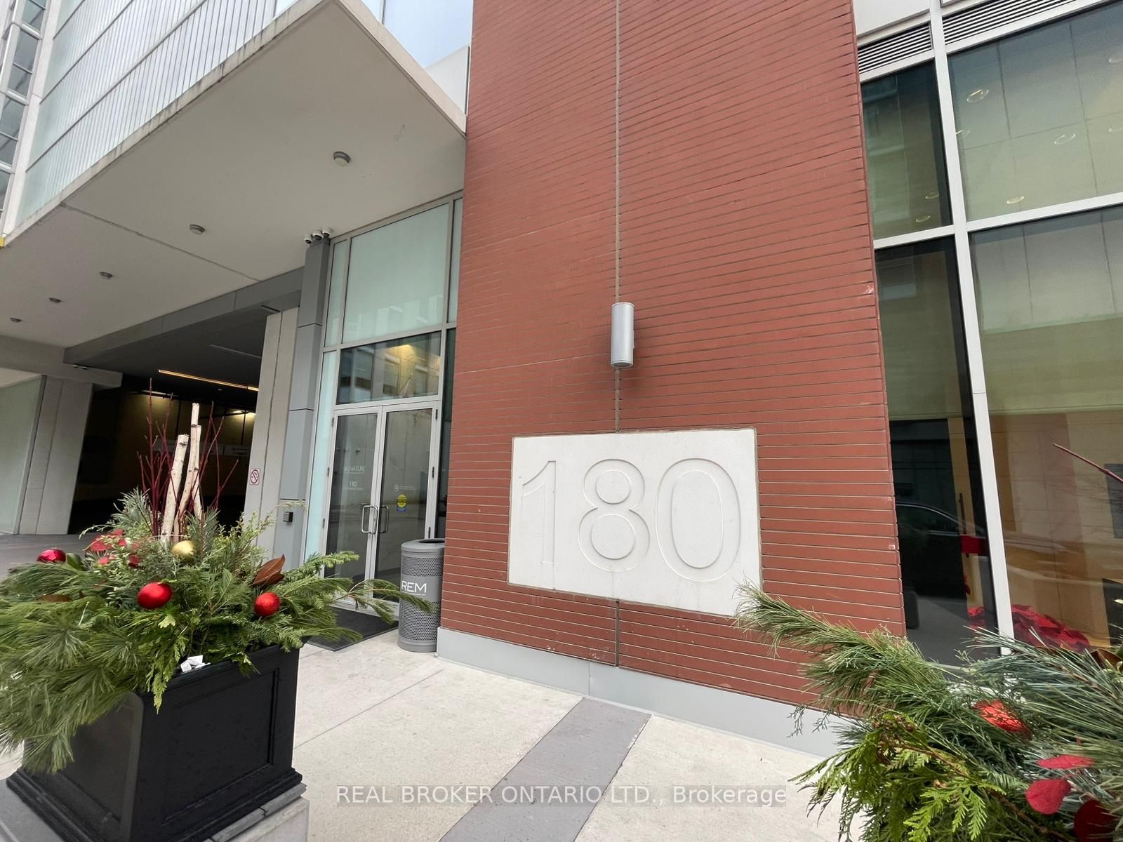 Unit 806K - 180 Enterprise Boulevard, Markham 3