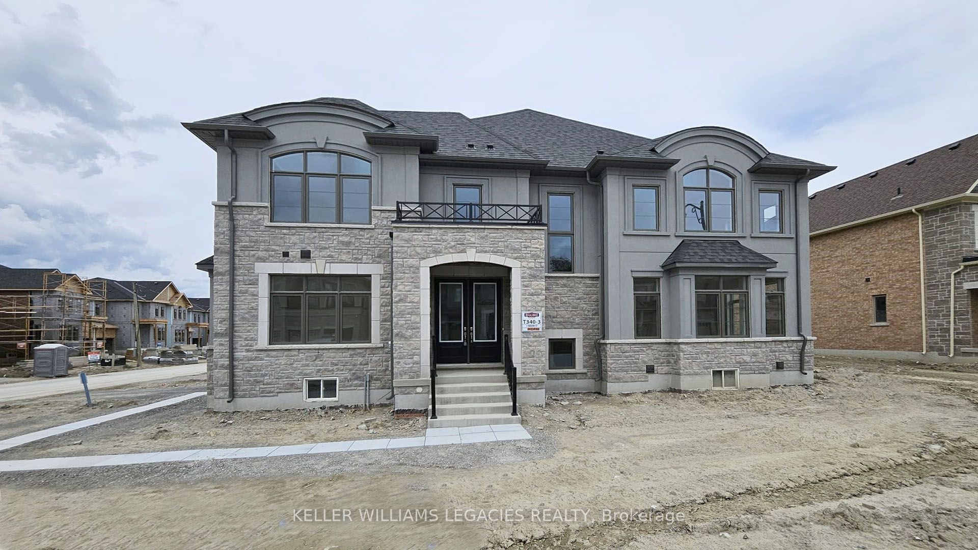 1 Abeam St, East Gwillimbury, Ontario L9N0W4 Listing History HouseSigma