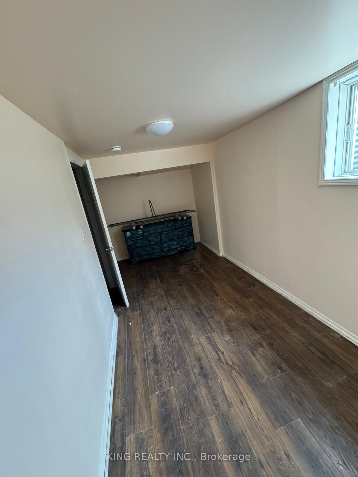 Unit Basement - 48 Brighton Road, Barrie 2