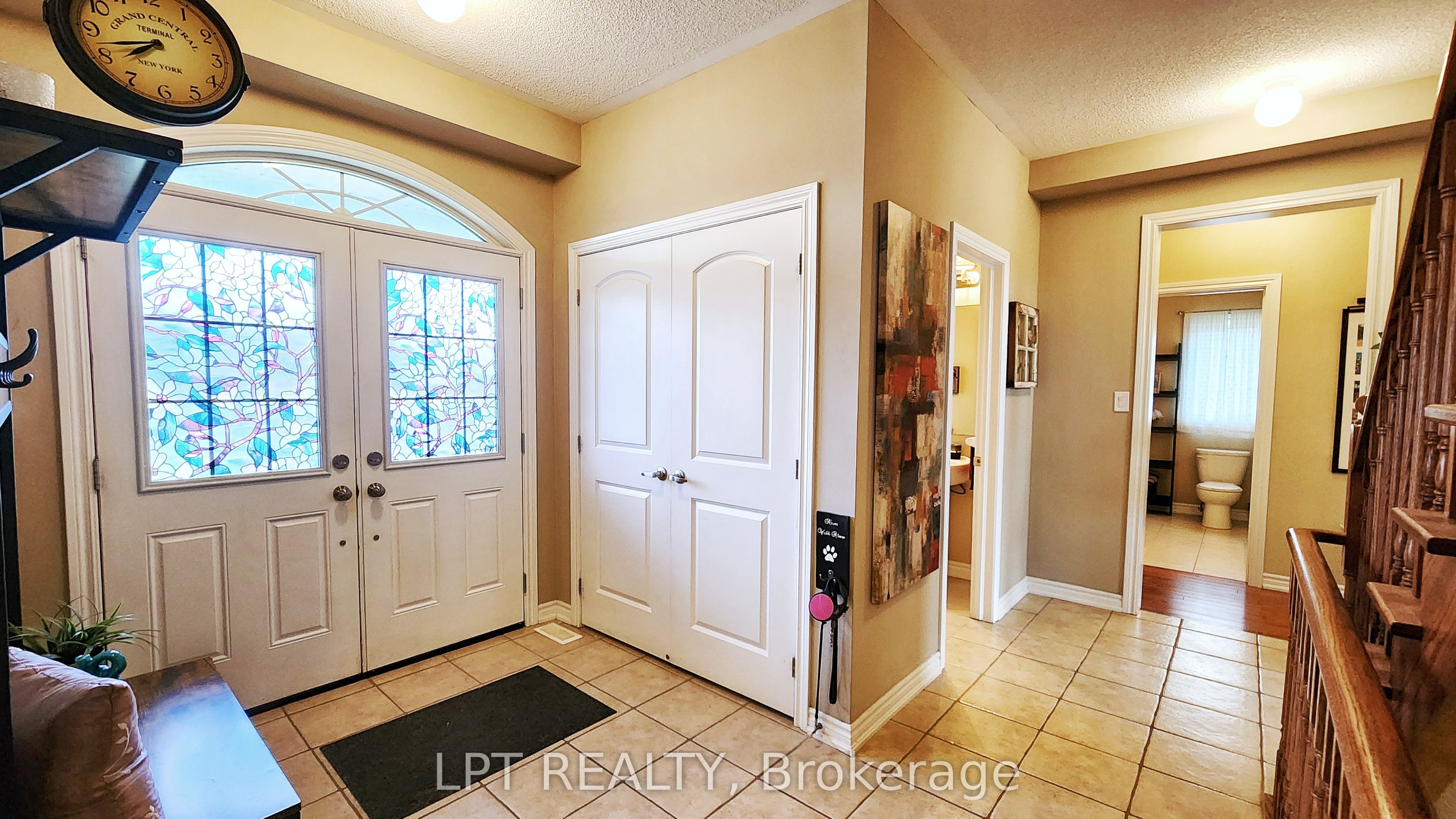 Unit LEASE - 12 Plowright Road, Springwater 4