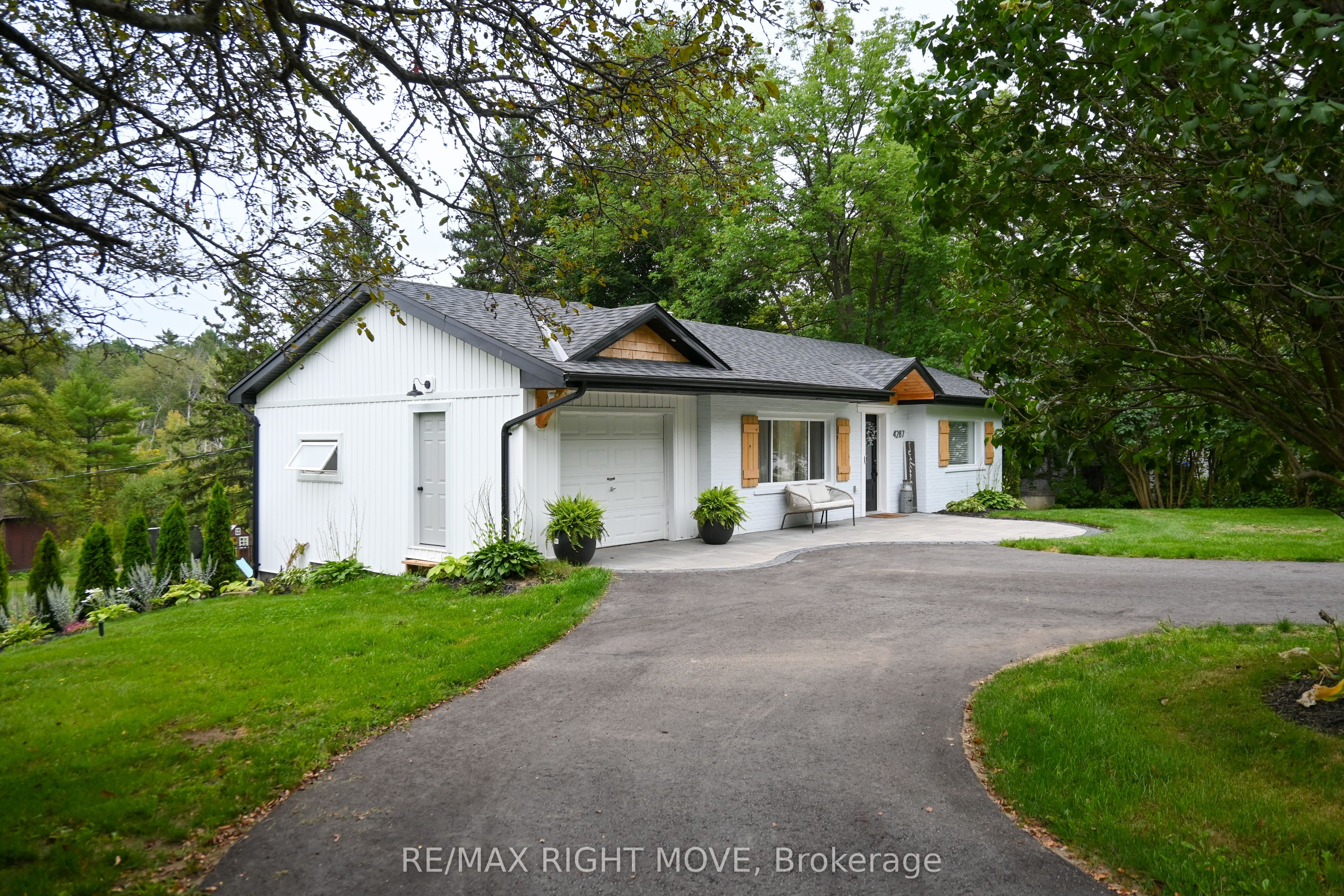 4287 Huronia Road, Severn 2