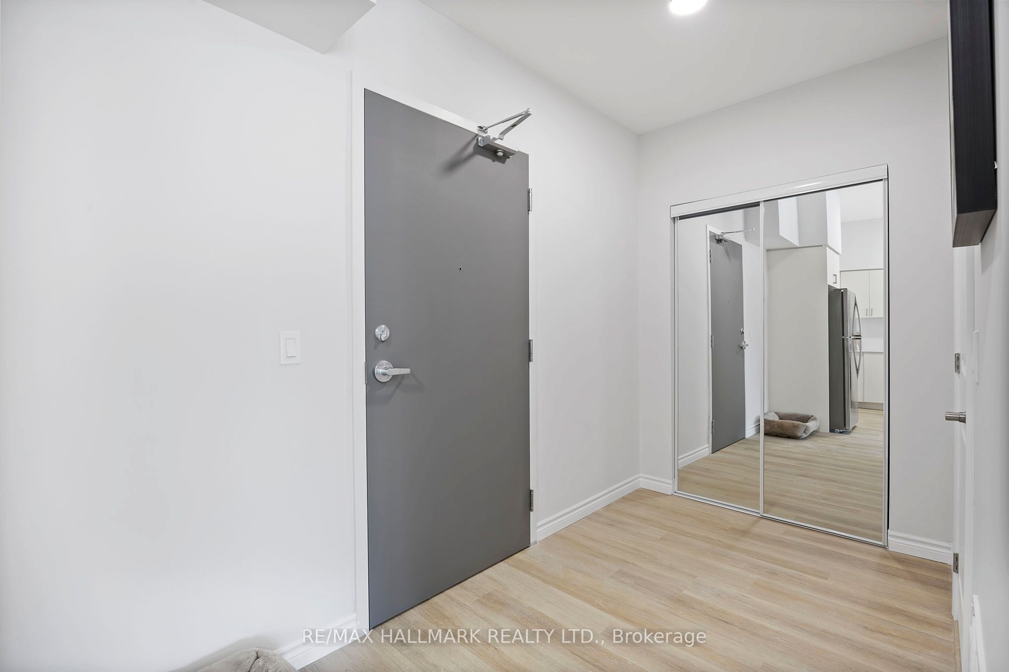 Unit 226 - 70 Dean Avenue, Barrie 2