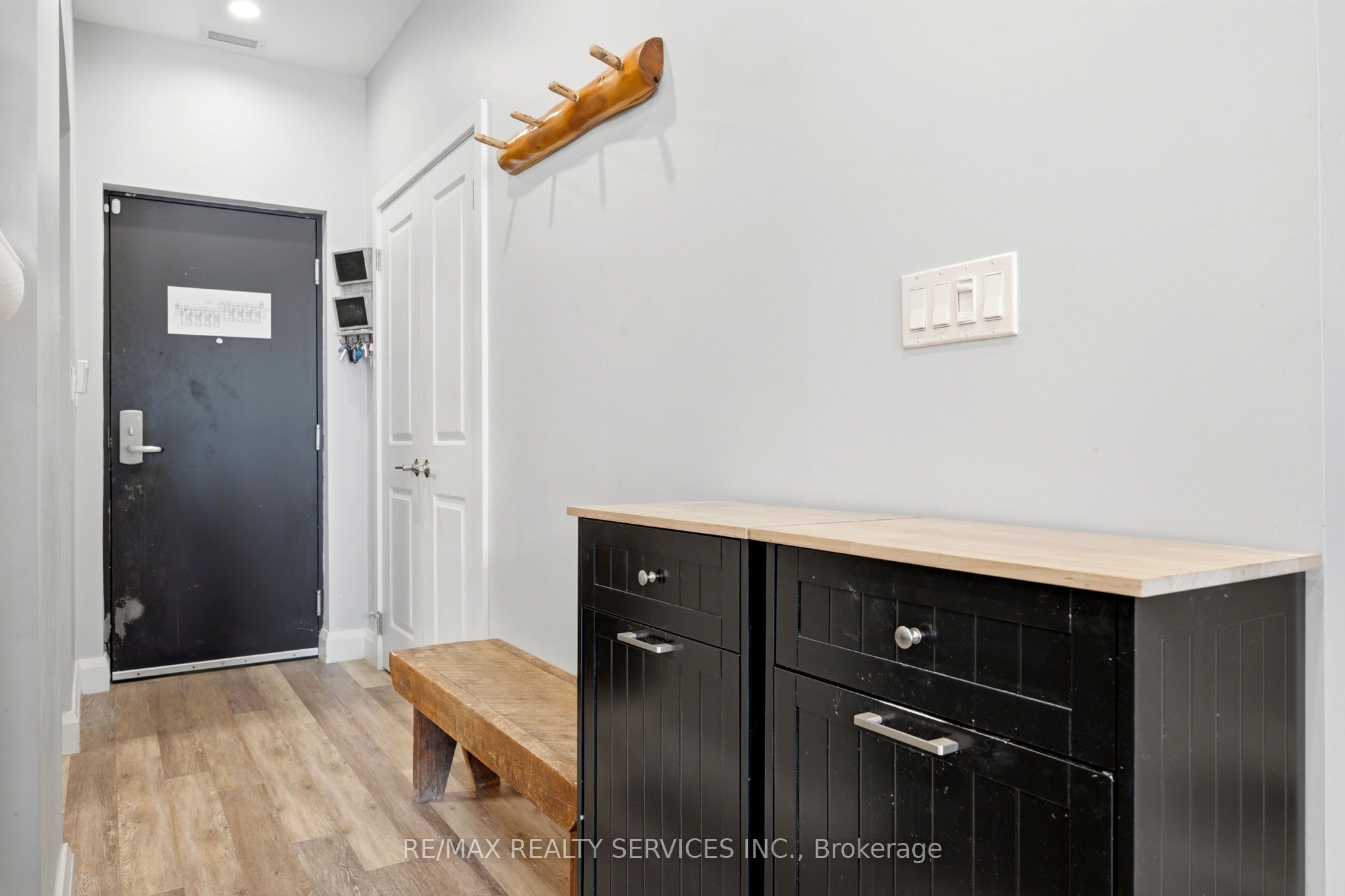 Unit 501 - 80 Horseshoe Boulevard, Oro-Medonte 3