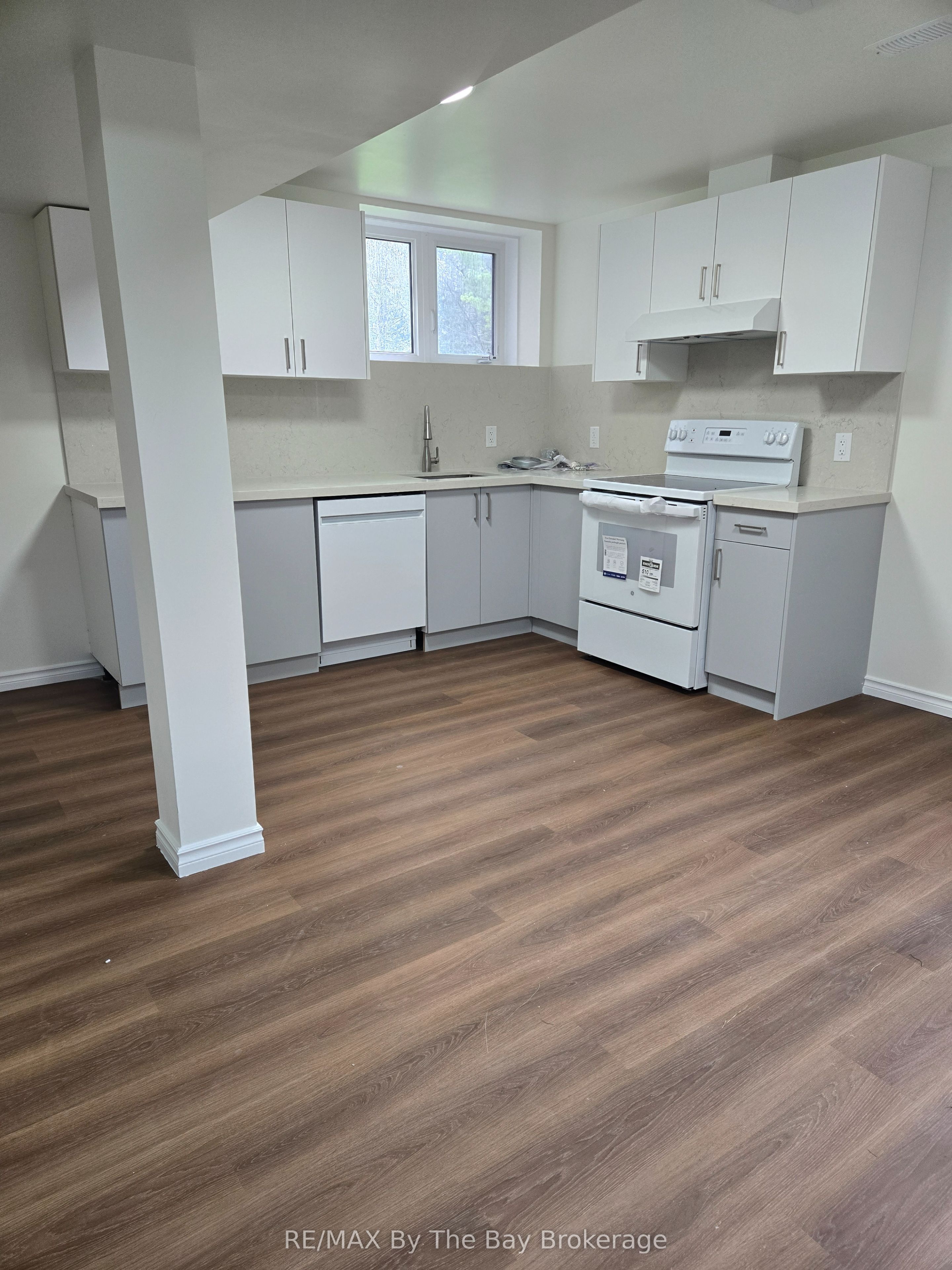 40 Rosanne Drive, Wasaga Beach 3