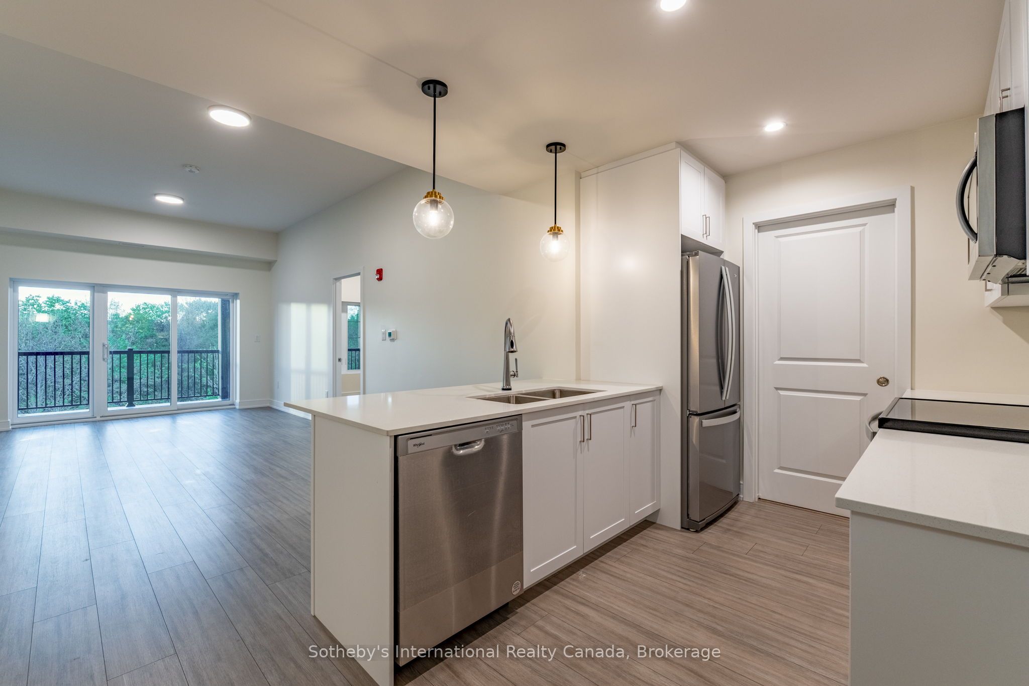 Unit 418 - 121 Mary Street, Clearview 3