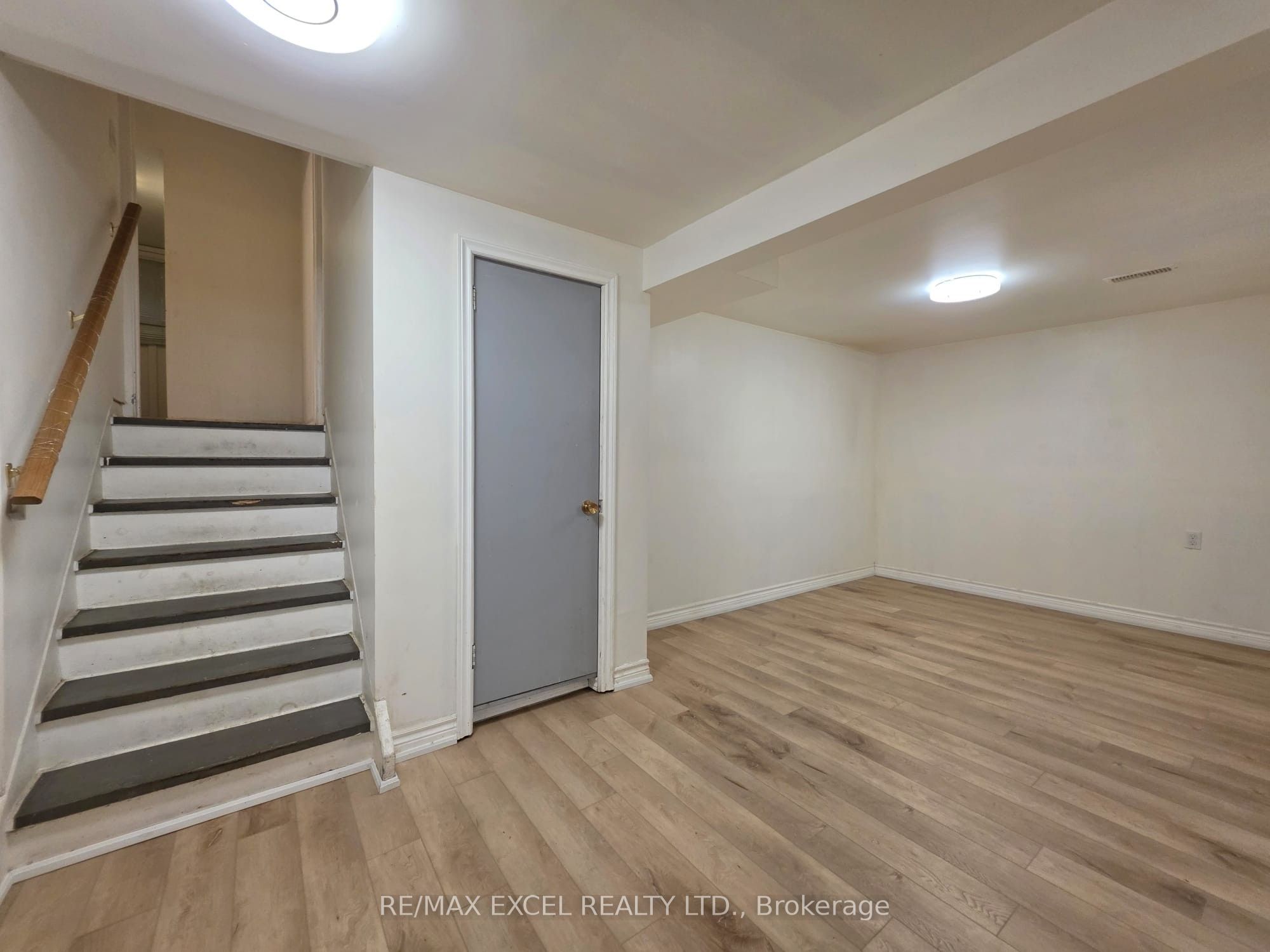 Unit Bsmt - 22 Northpark Road, Barrie 5