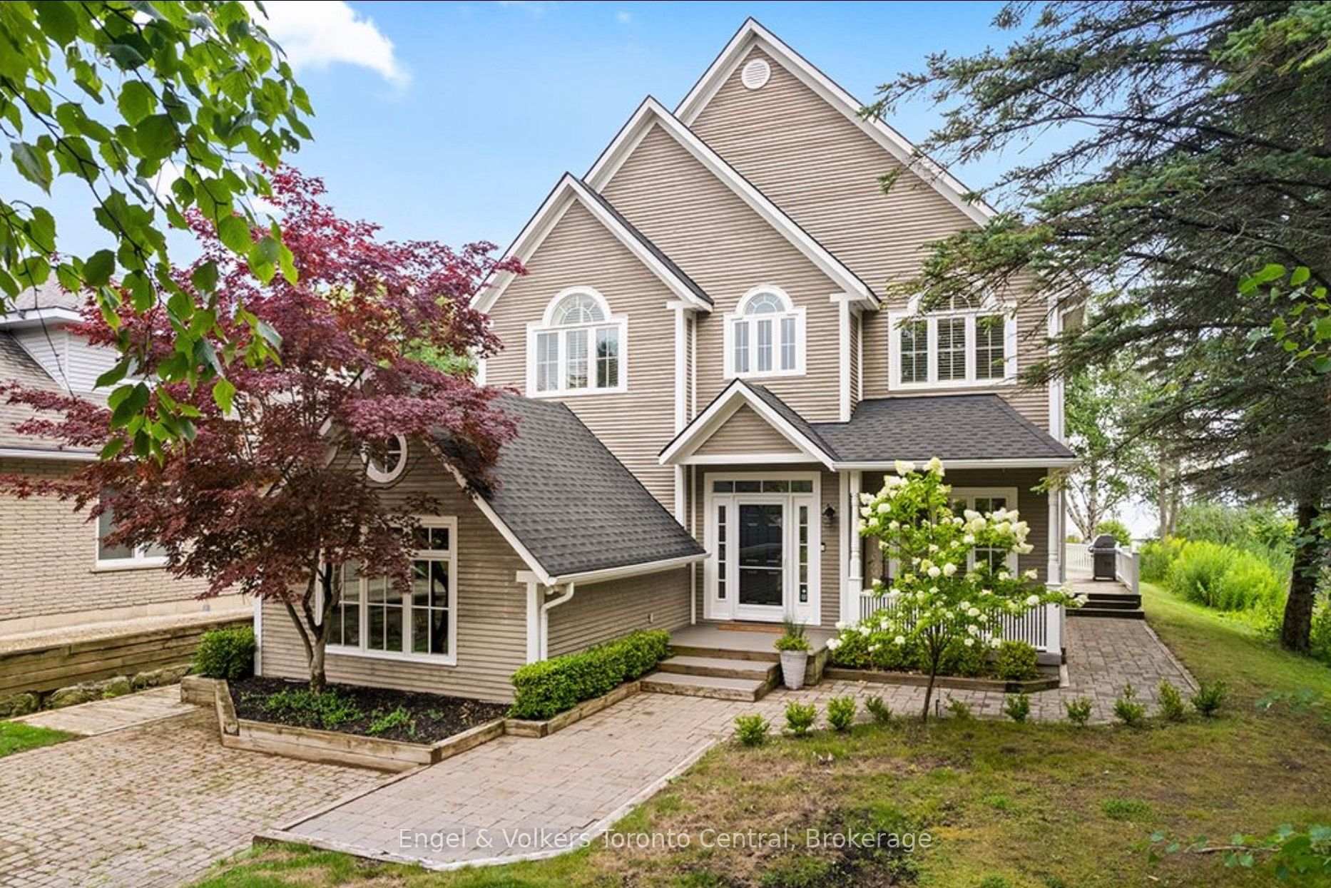 63 Georgian Manor Drive, Collingwood 3