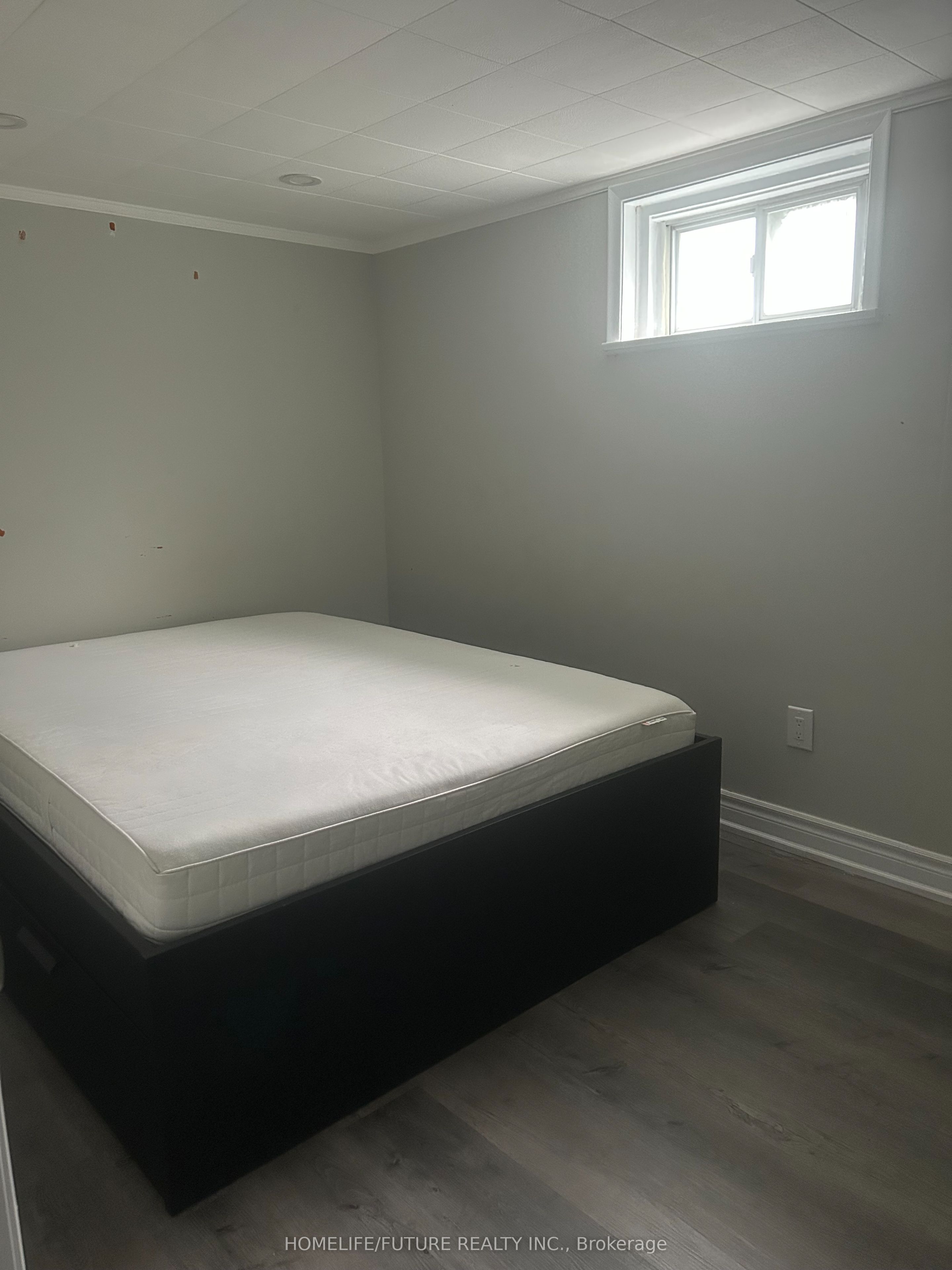 Unit Bsmt - 83 Bimini Crescent, North York 4