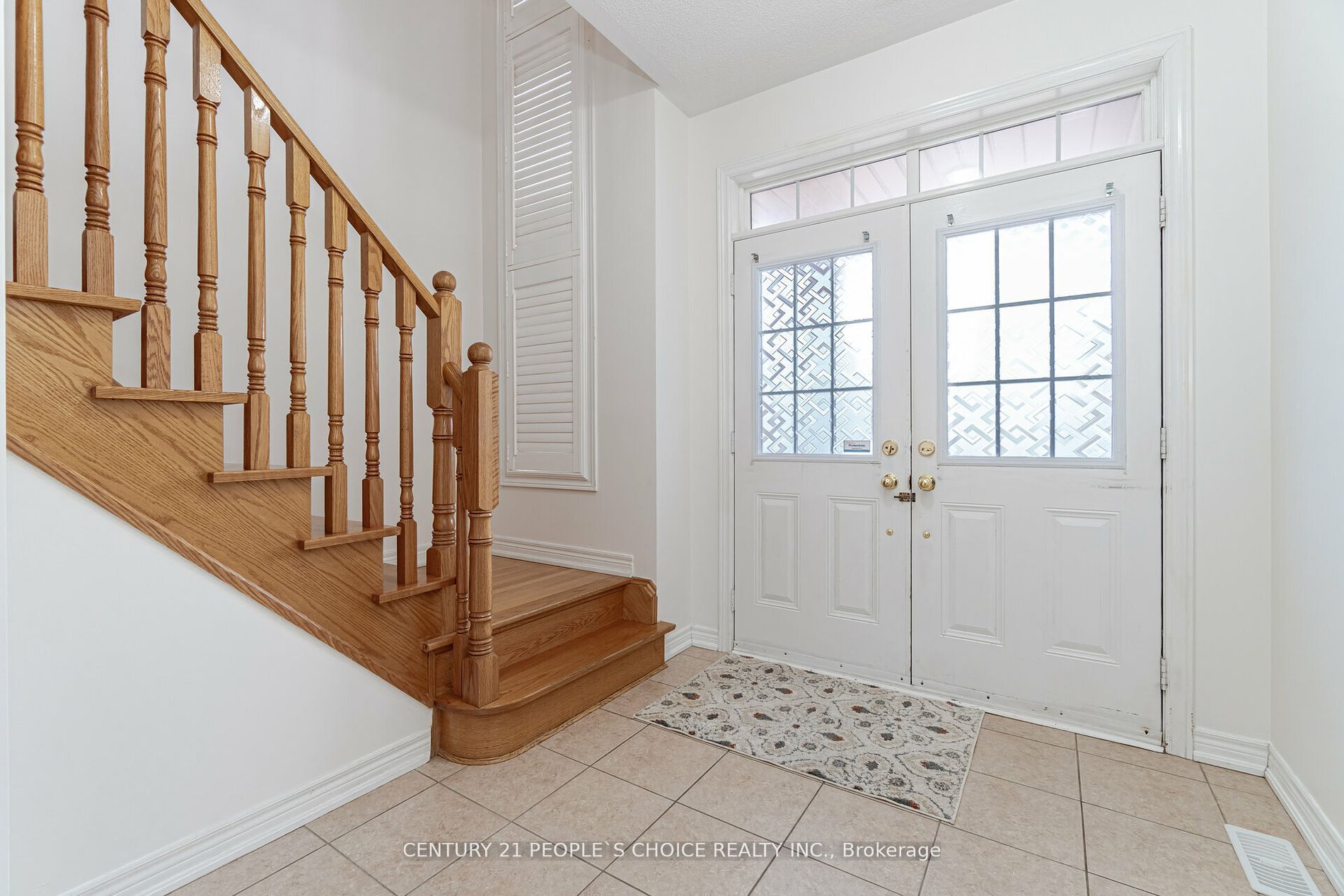 7 Toddville Road, Brampton 4