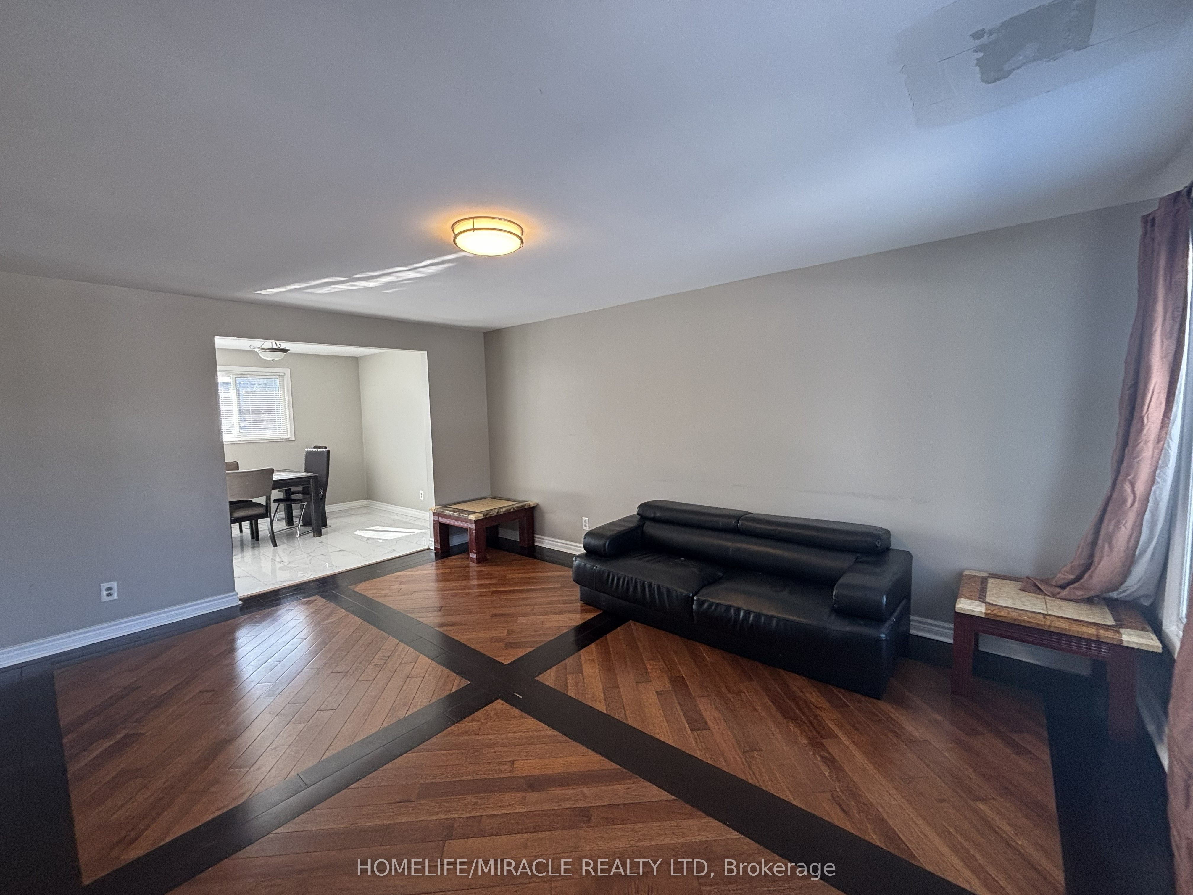 Unit Main - 219 Mcmurchy Avenue, Brampton 5
