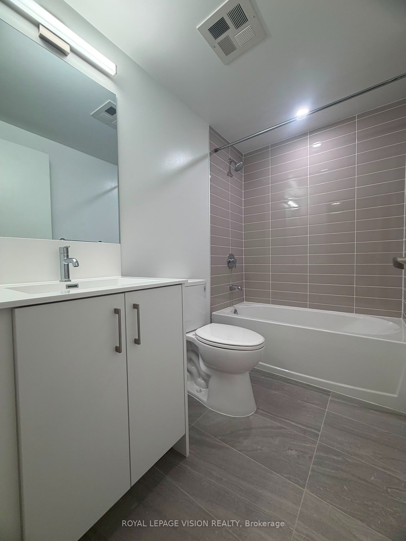 Unit 1112 - 4010 Eglinton Avenue W, Etobicoke 4