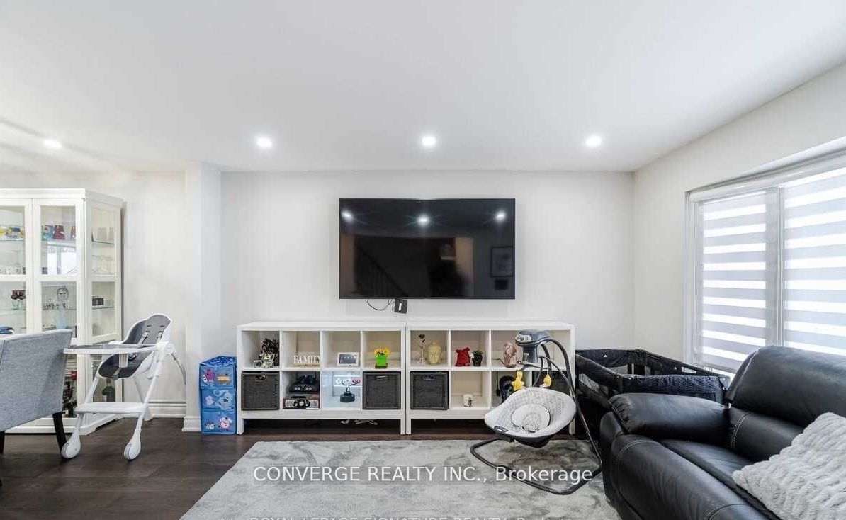 39 Greenwood Crescent, Brampton 4
