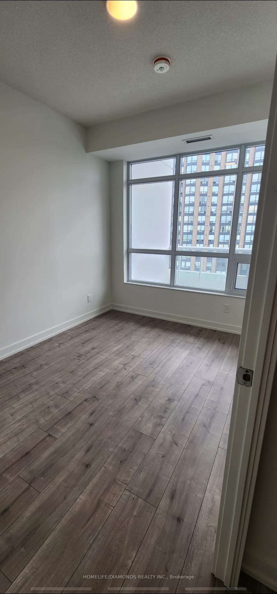 Unit 615 - 10 WILBY Crescent, Toronto 4