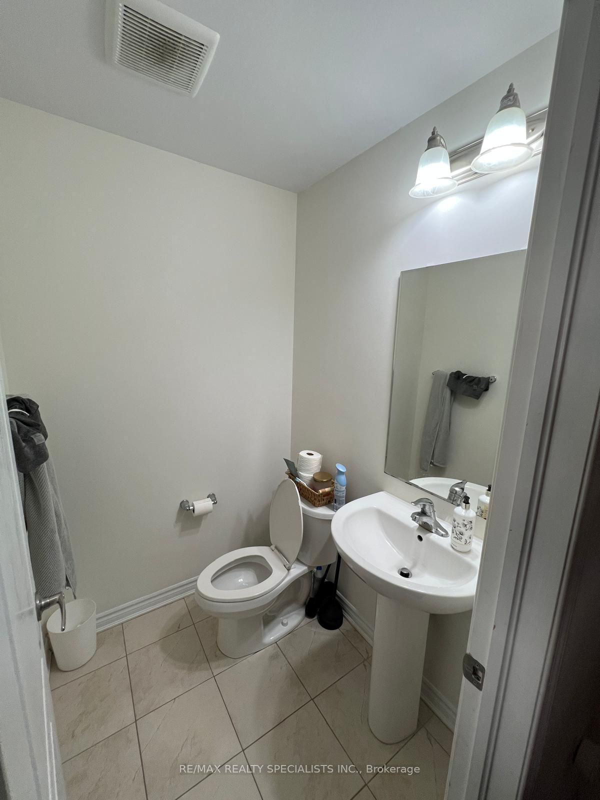 285 Casson Point, Milton 5
