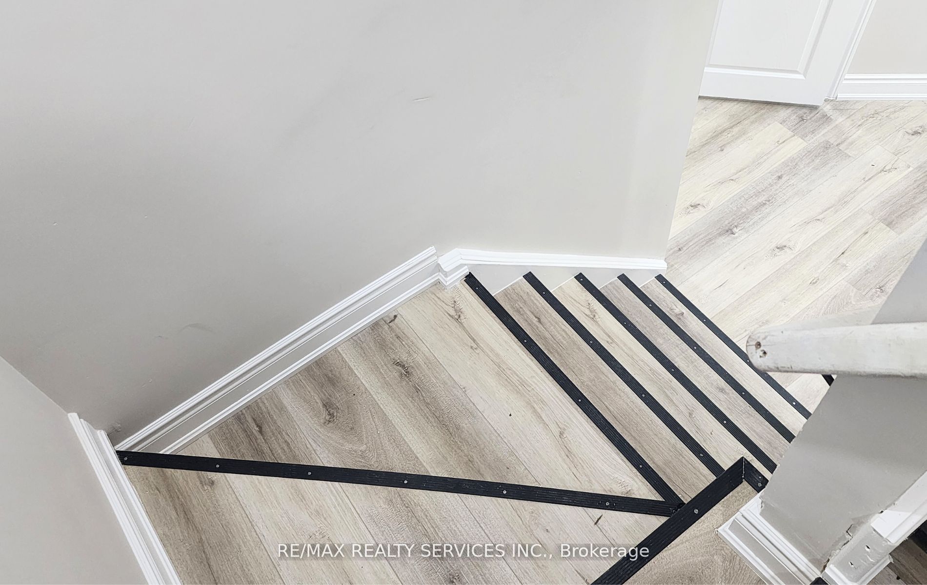 Unit Bsmnt - 5944 Shelford Terrace, Mississauga 2