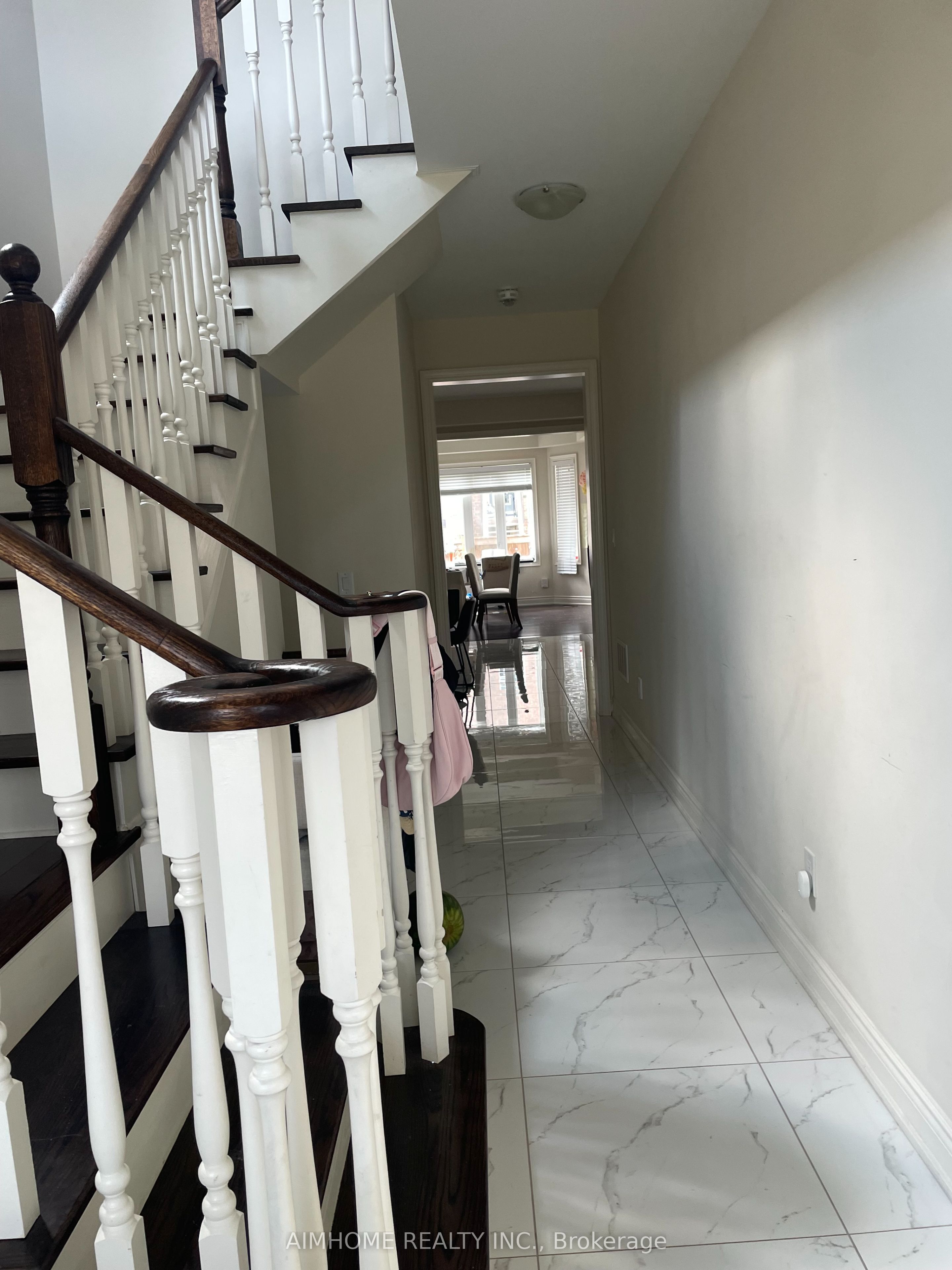 Unit 2 - 403 Grindstone Trail, Oakville 2