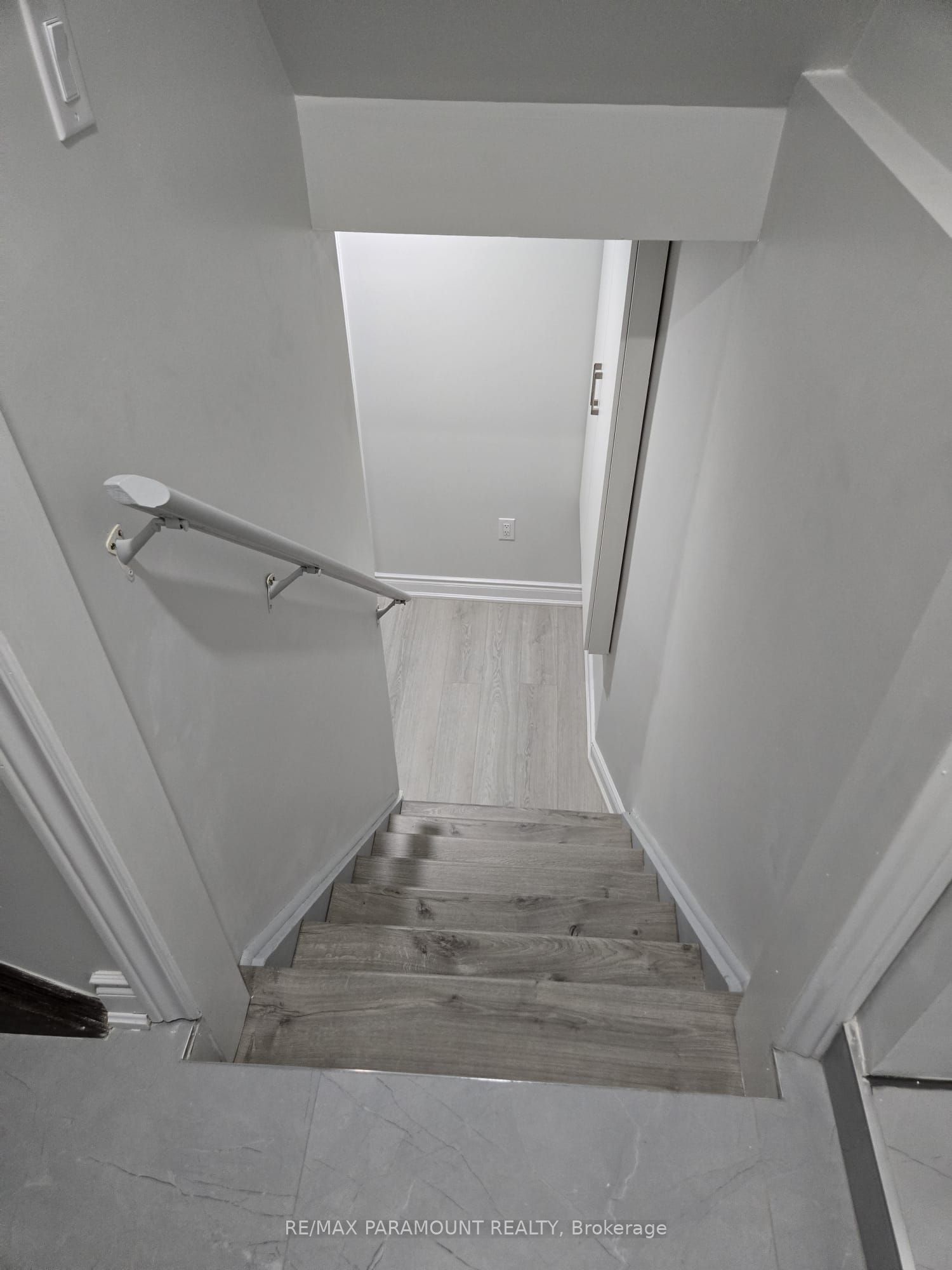 Unit Basement - 81 Leadenhall Road, Brampton 2