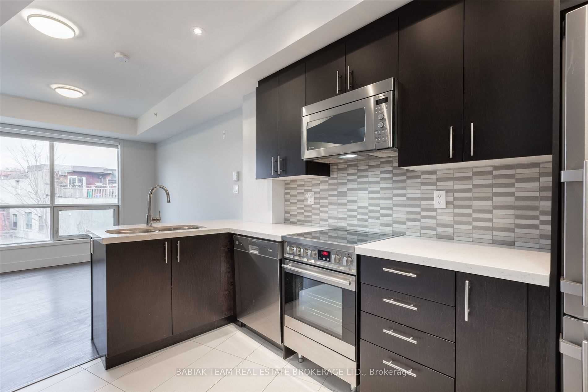 Unit 303 - 332 High Park Avenue, Toronto 3