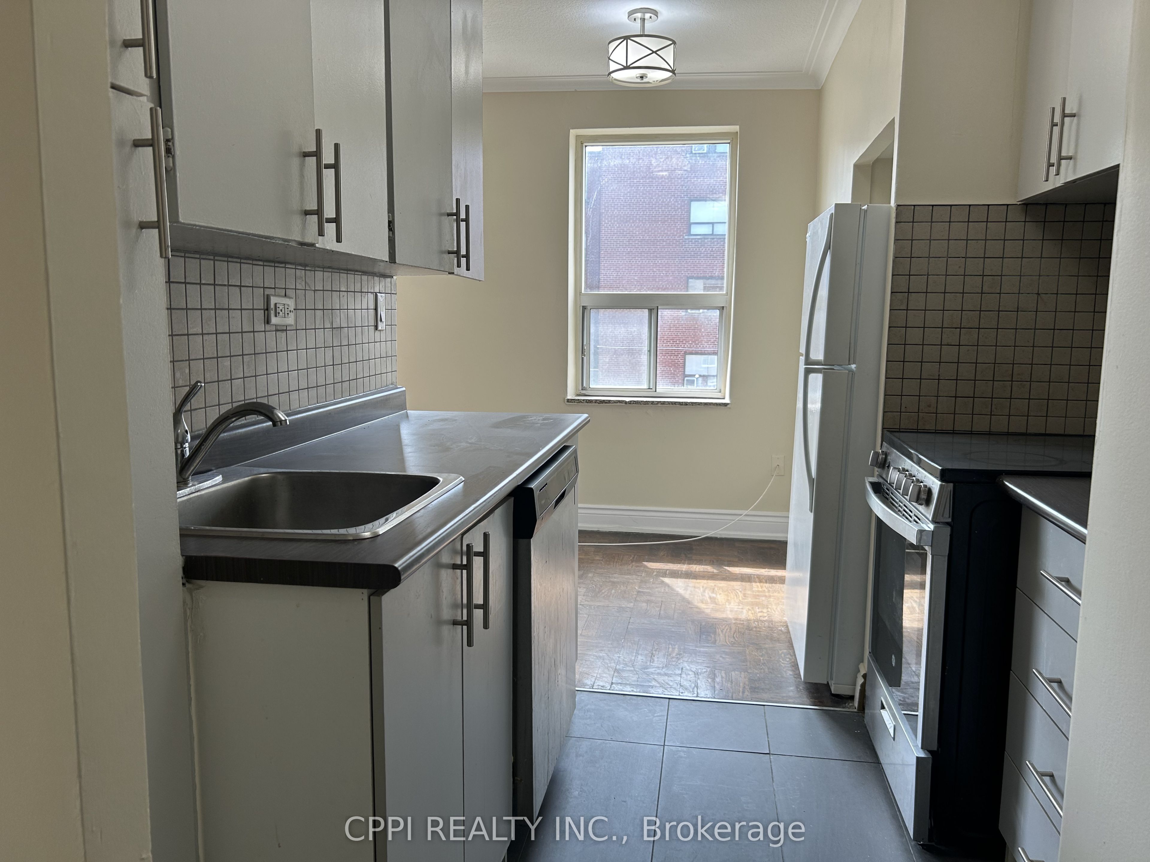 Unit 202 - 3 Hill Heights Road, Etobicoke 4