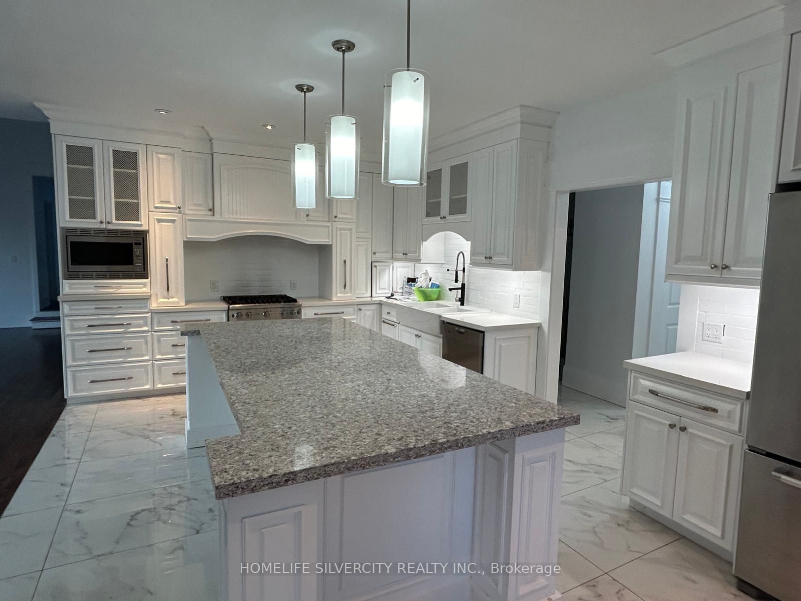 Unit Upper level - 37 Michelangelo Boulevard, Brampton 4