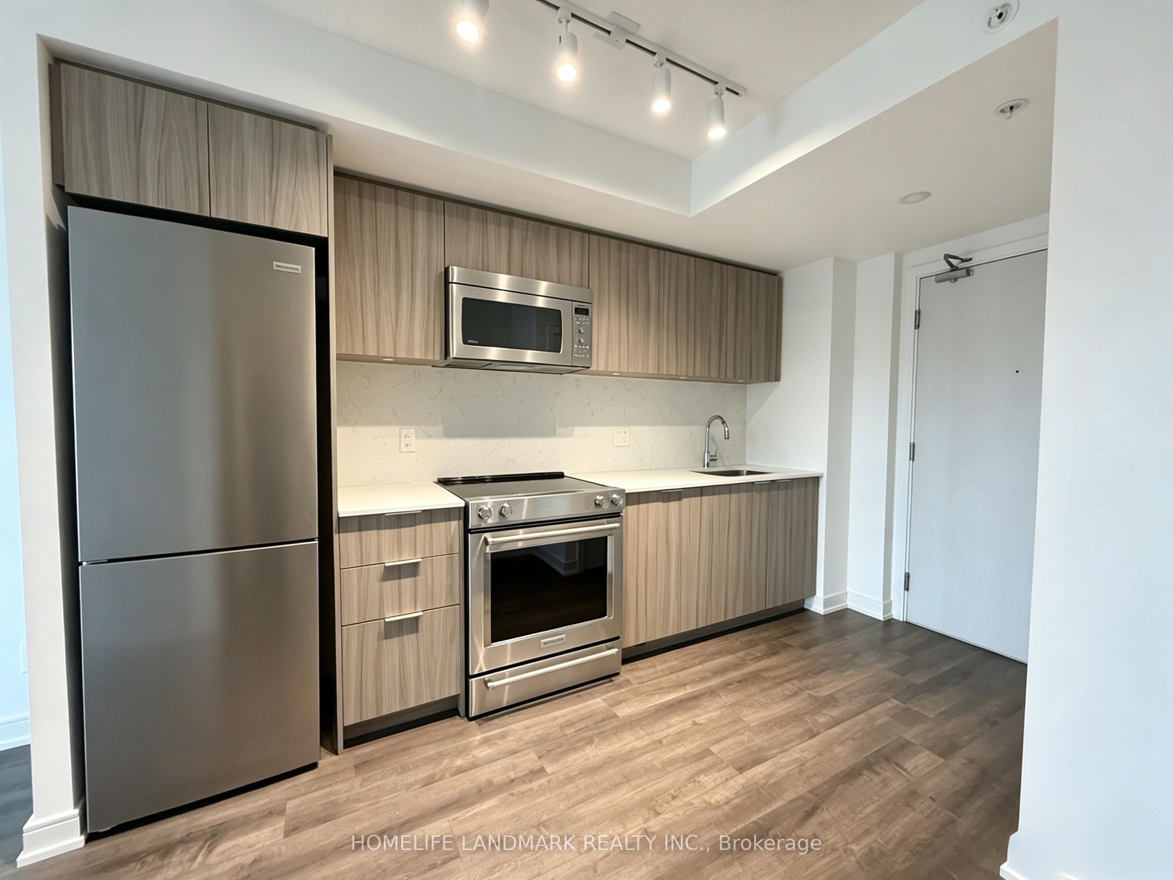 Unit 312 - 30 Samuel Wood Way, Etobicoke 2