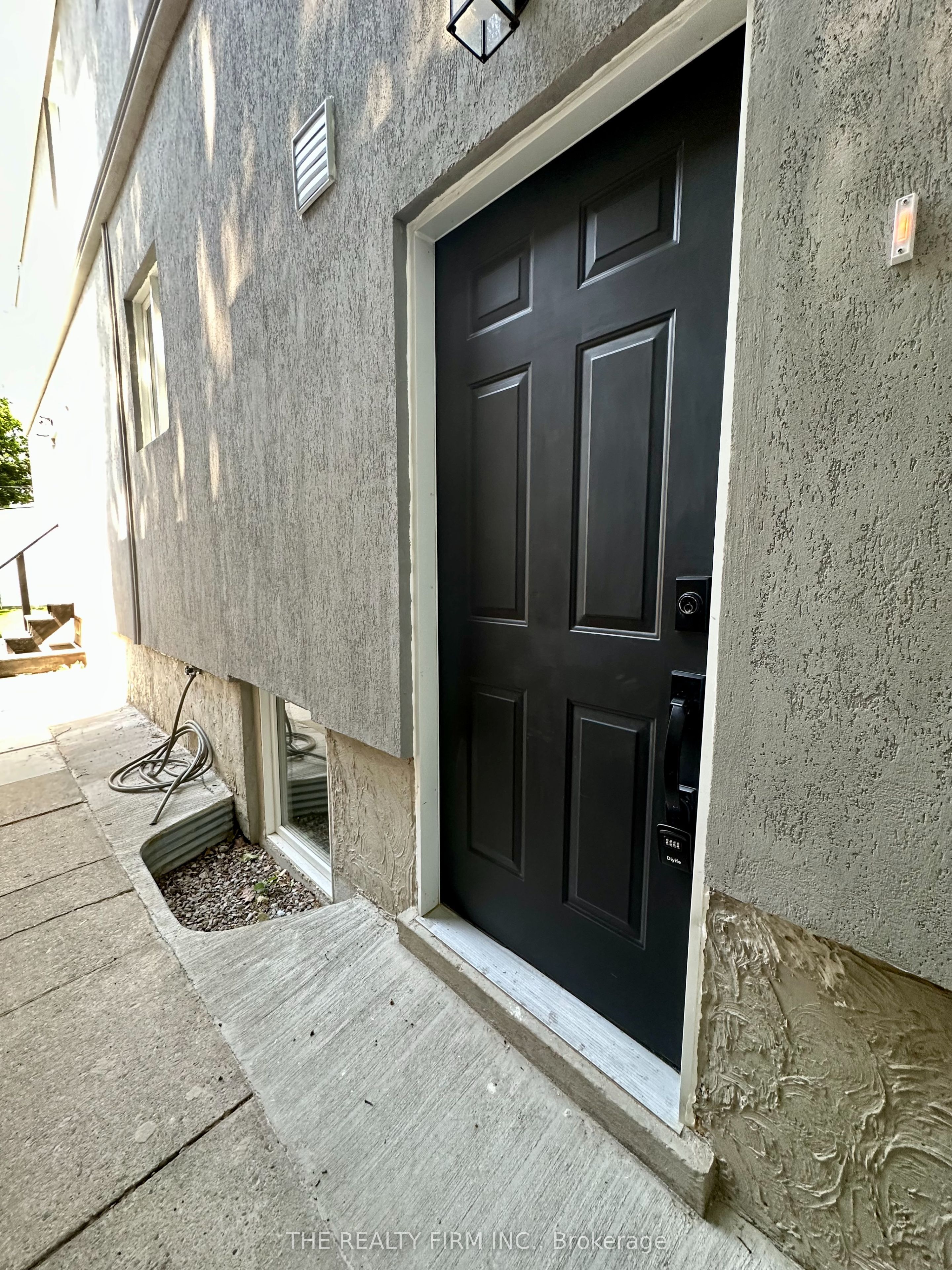 Unit LOWER - 6 Lapp Street, Toronto 2