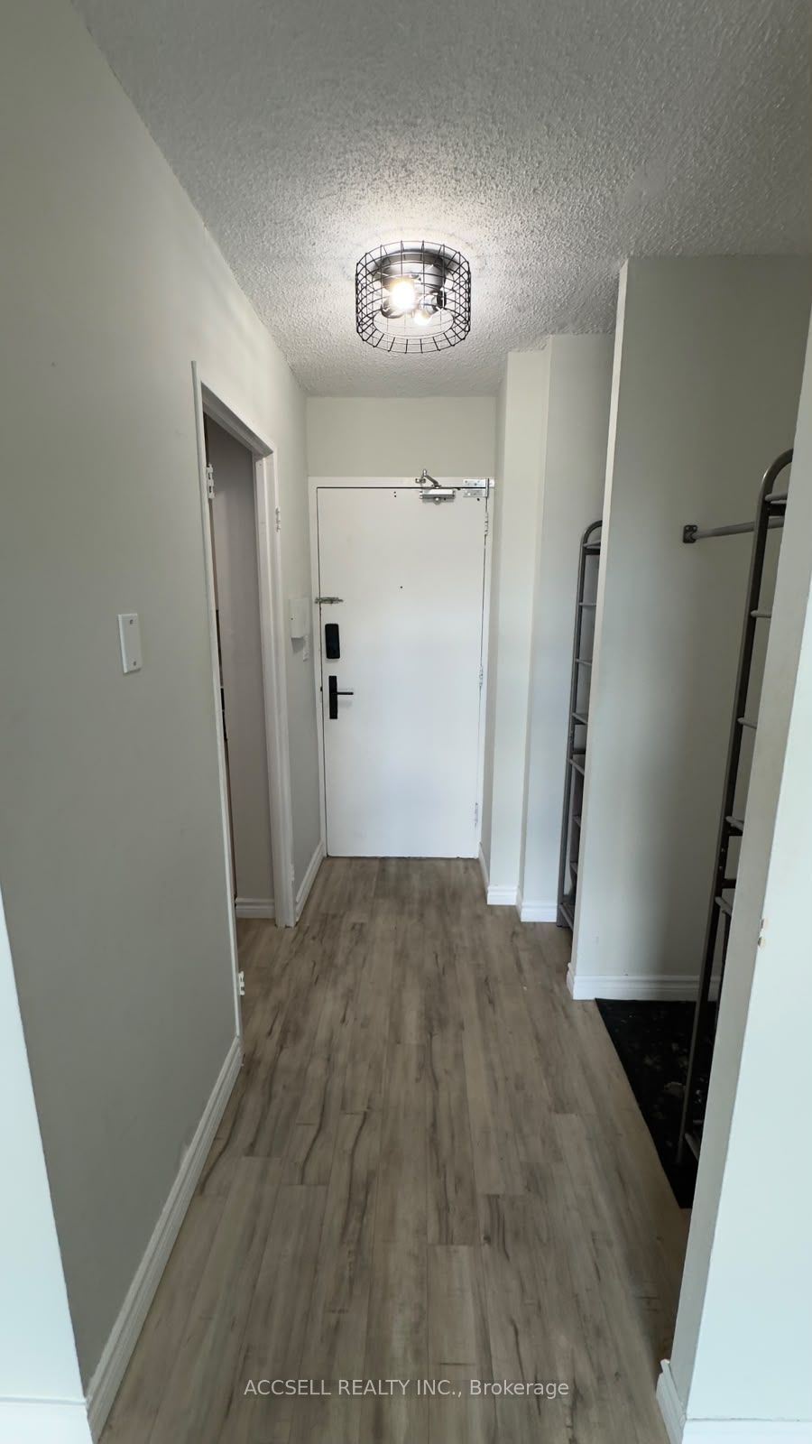 Unit 412 - 335 Driftwood Avenue, North York 3