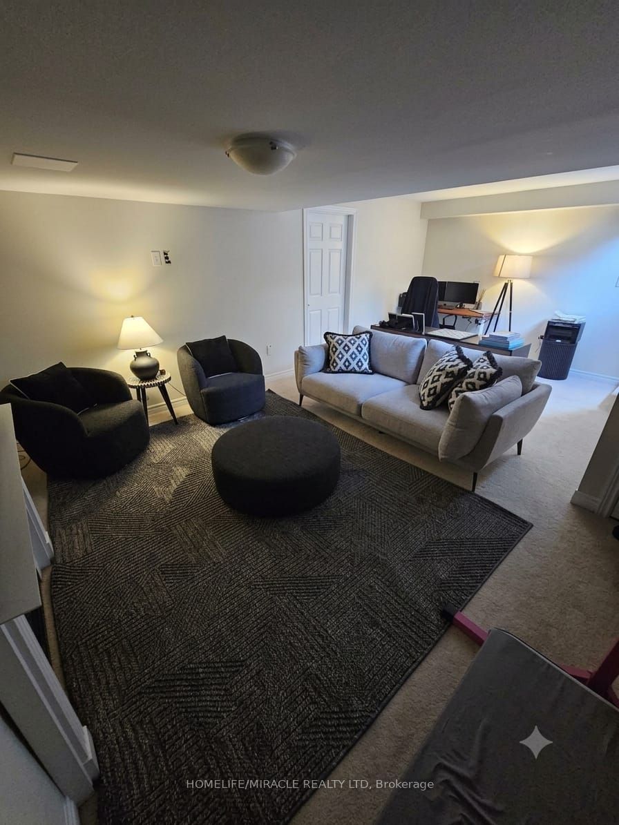 Unit 30 - 3275 Stalybridge Drive, Oakville 4