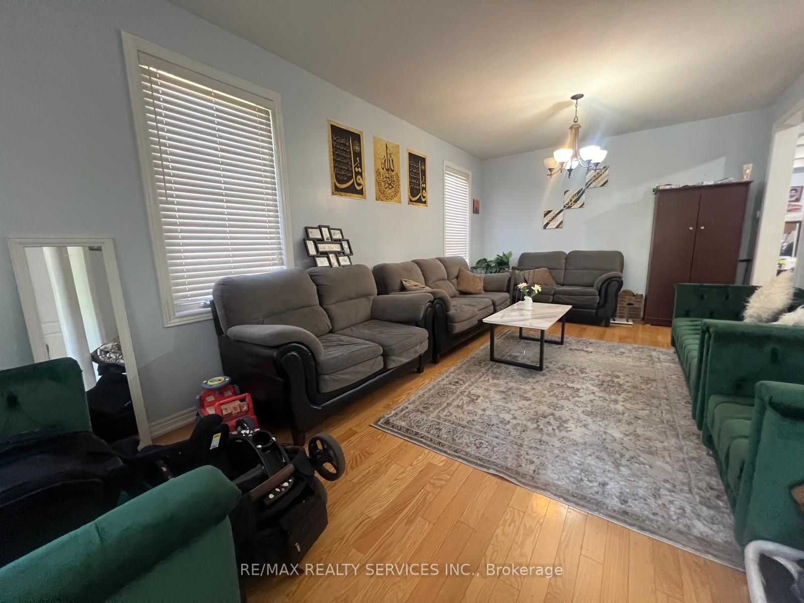 3 Noranda Crescent, Brampton 2