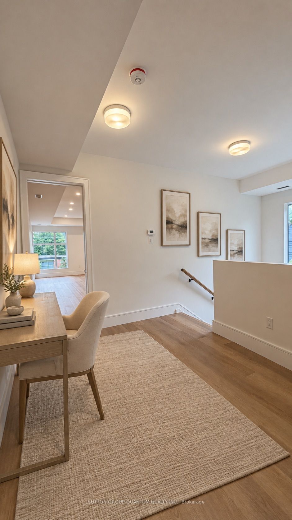 Unit 2 - 43 Elmwood Avenue N, Mississauga 3