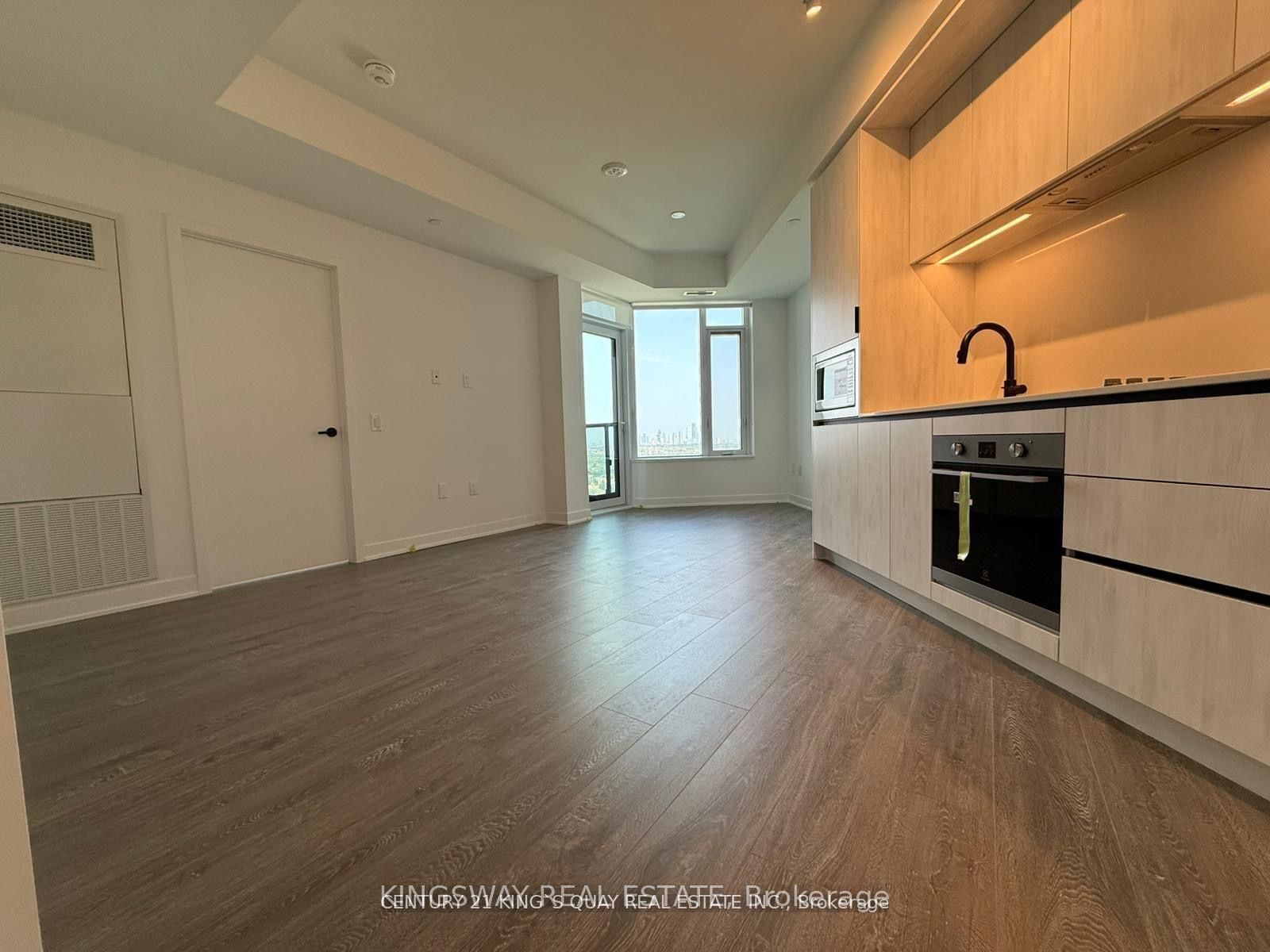Unit 1101 - 2495 Eglinton Avenue W, Mississauga 4