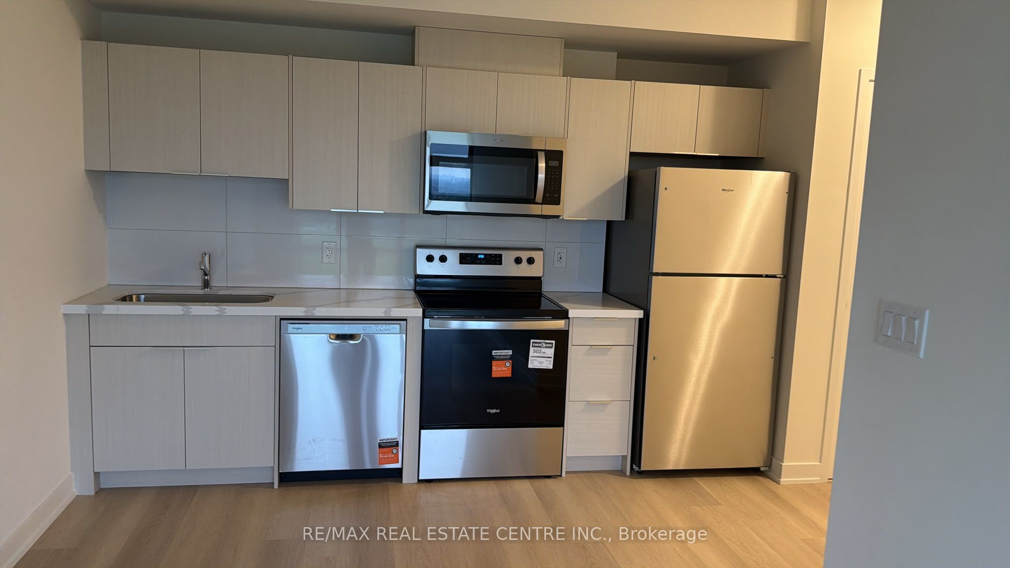 Unit 815 - 2825 JANE Street, North York 2