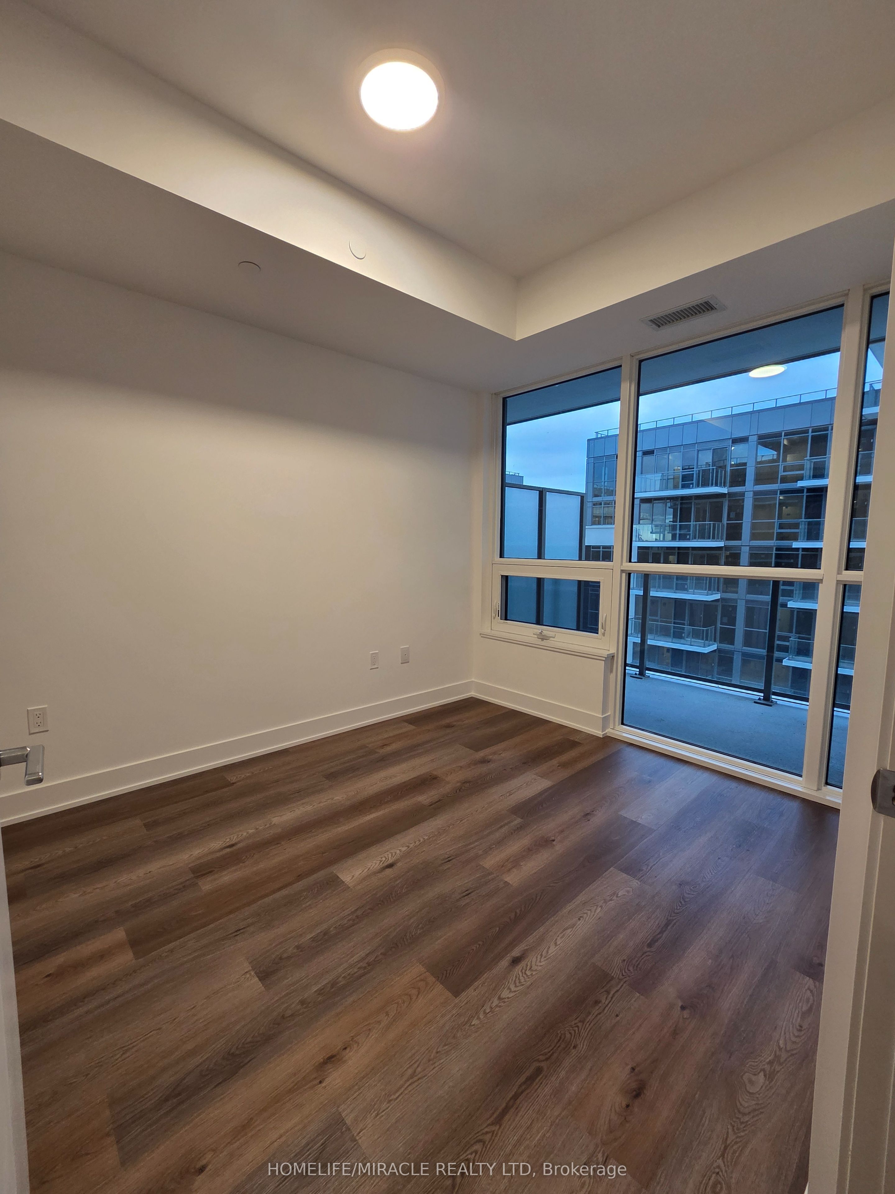 Unit 409A - 115 Nipissing Road, Milton 5