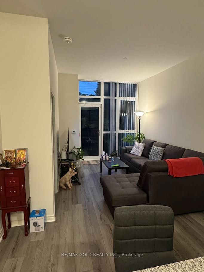 Unit 102 - 349 Rathburn W, Mississauga 3