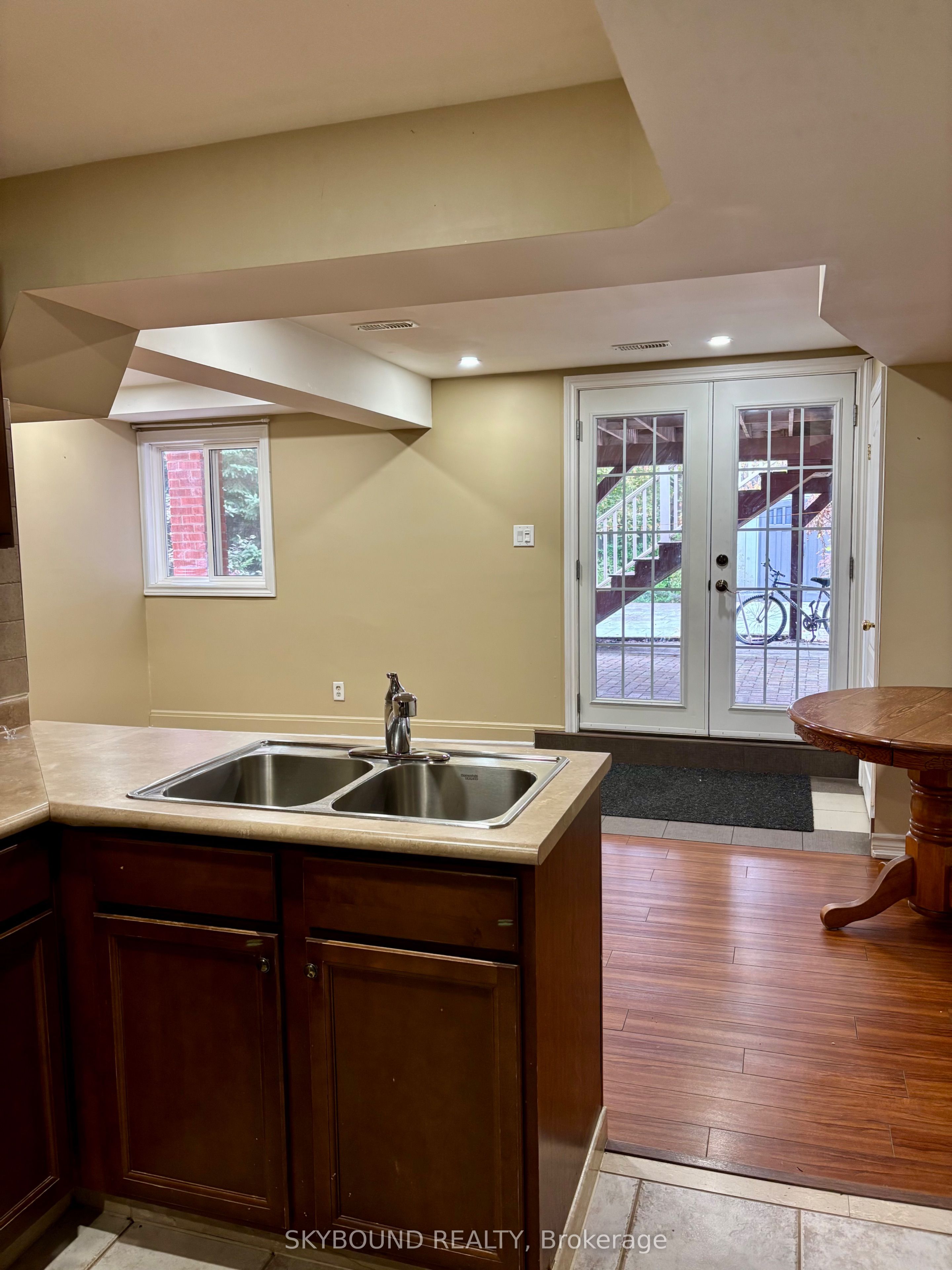Unit Lower unit - 107 Whitchurch Mews, Mississauga 3