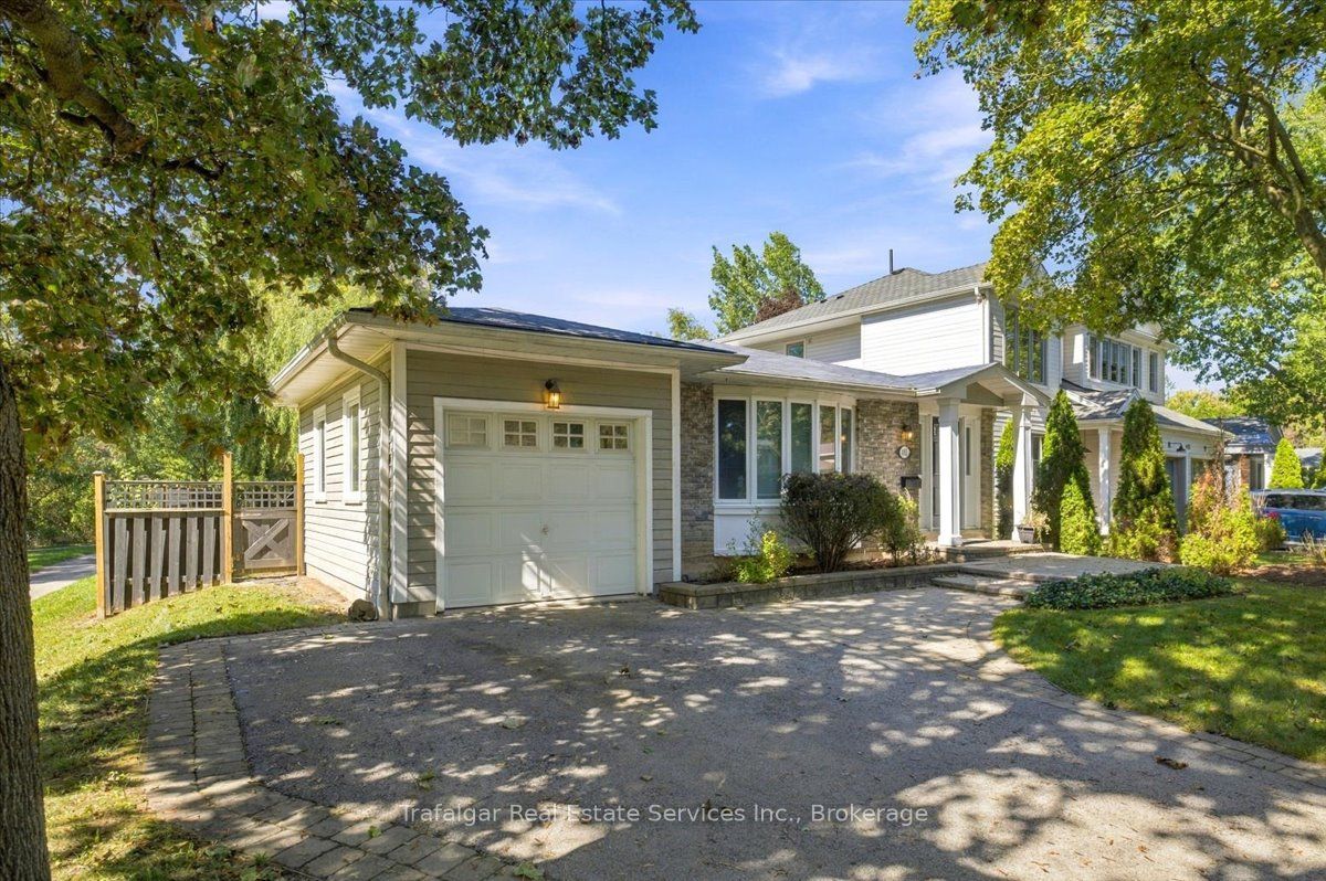 461 Maple Avenue, Oakville 2