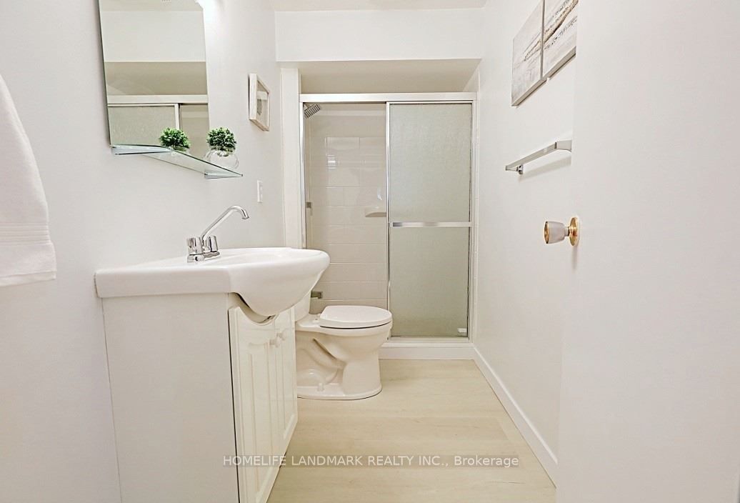 Unit Lower - 2428 Cashmere Avenue, Mississauga 5
