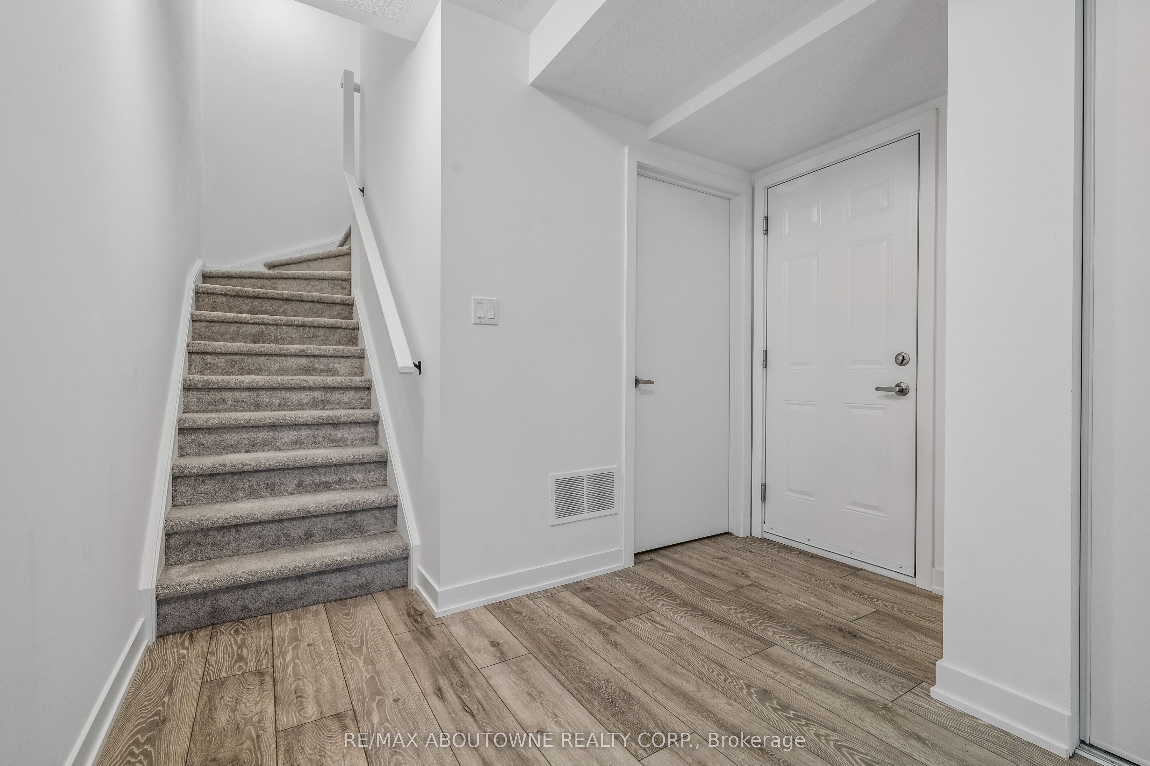 3170 Lotus Common, Burlington 4