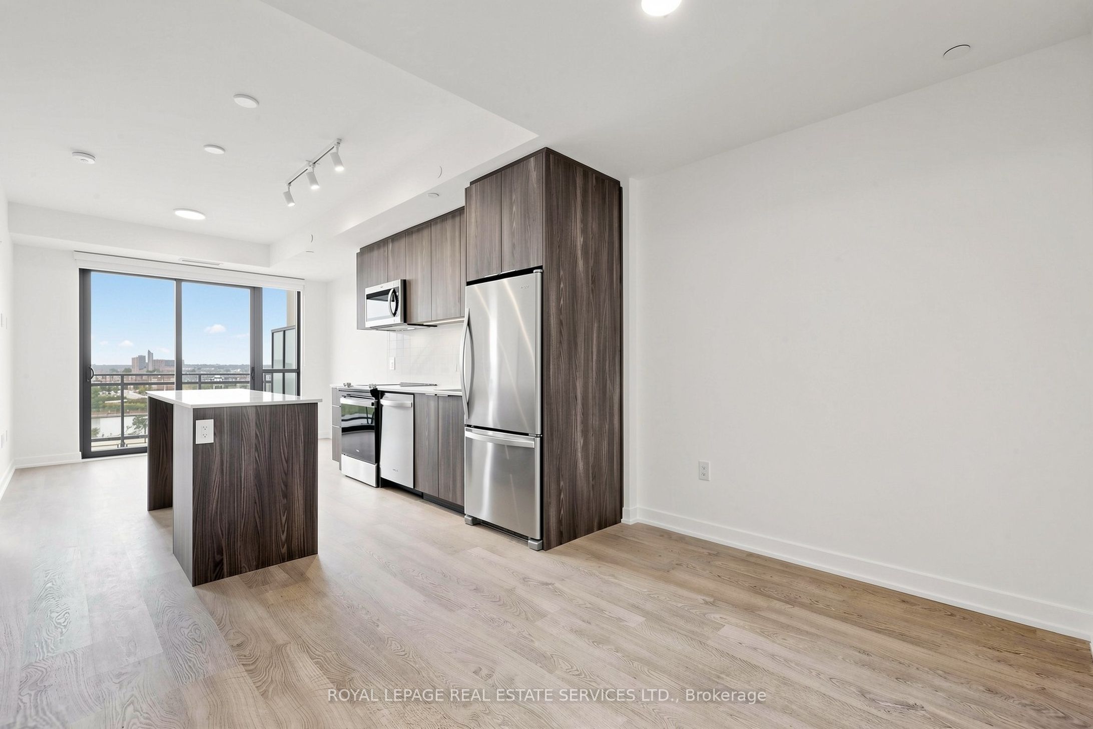 Unit 405 - 740 Whitlock Avenue, Milton 5