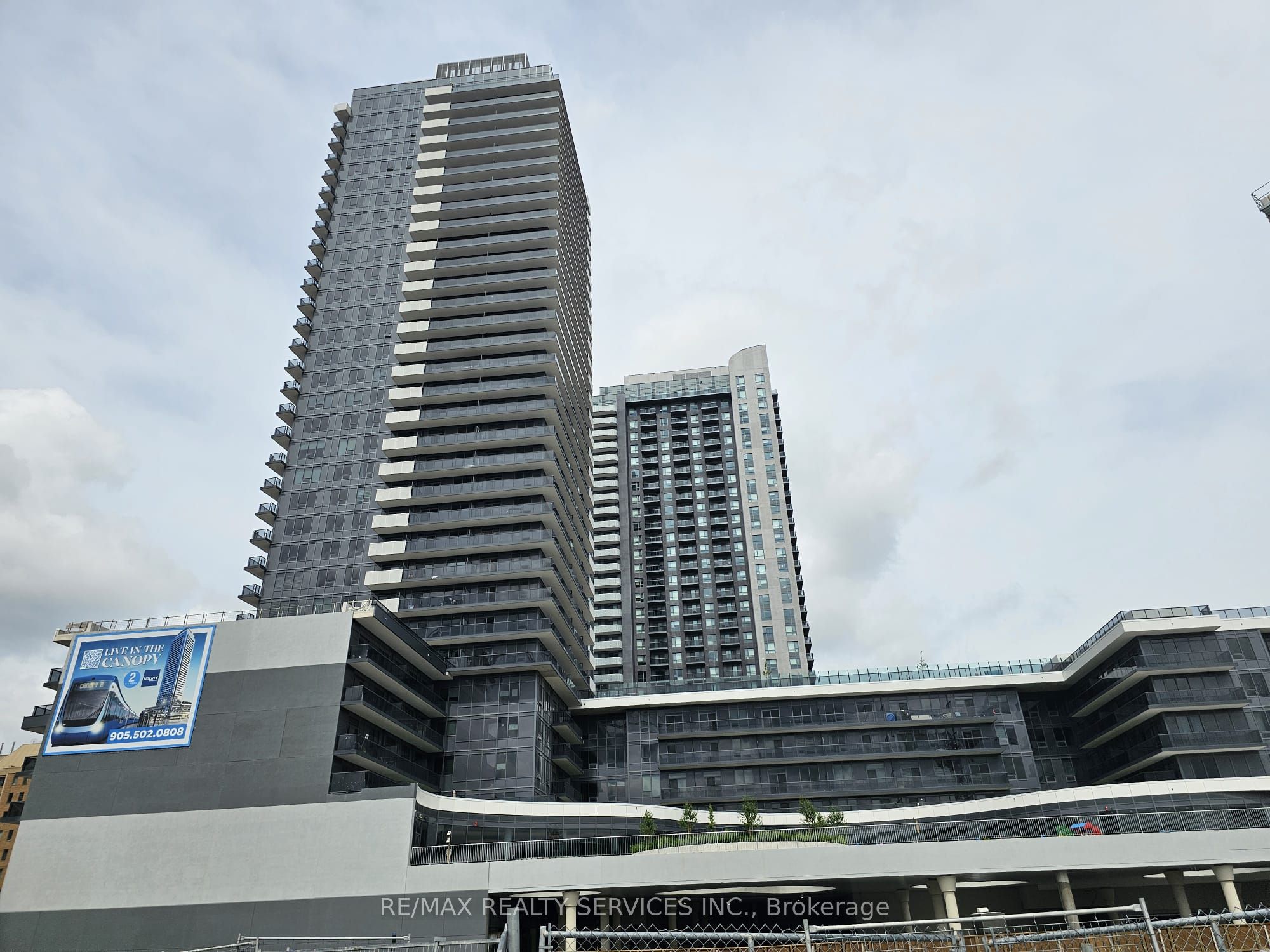 Unit 2707 - 5105 Hurontario Street, Mississauga 2