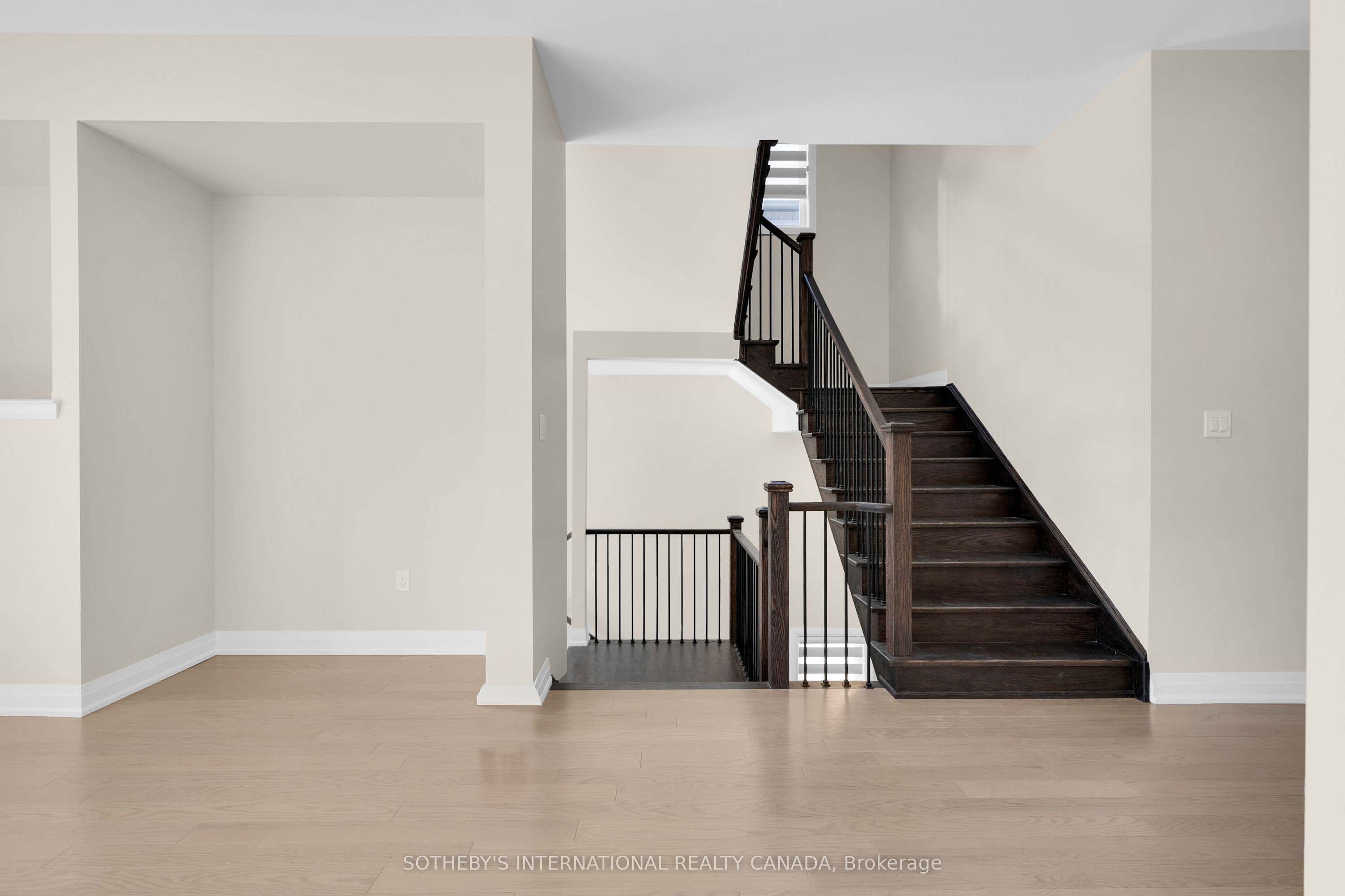 3255 Harasym Trail, Oakville 5