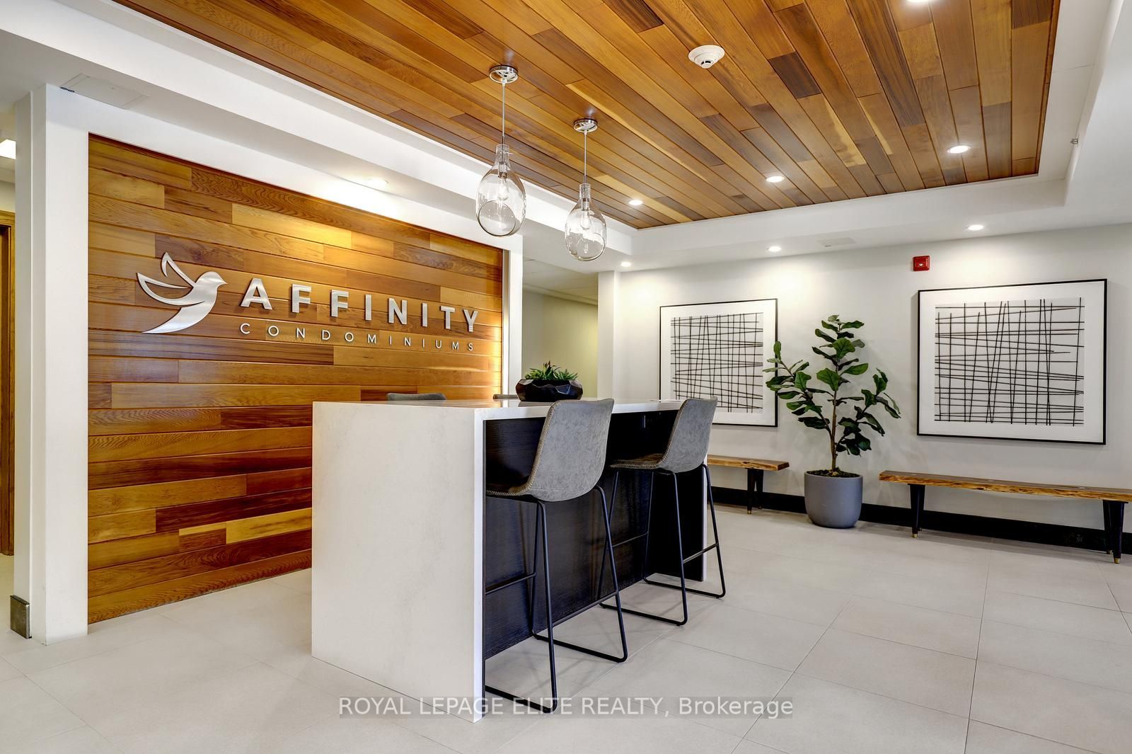 Unit 303 - 340 Plains Road E, Burlington 3