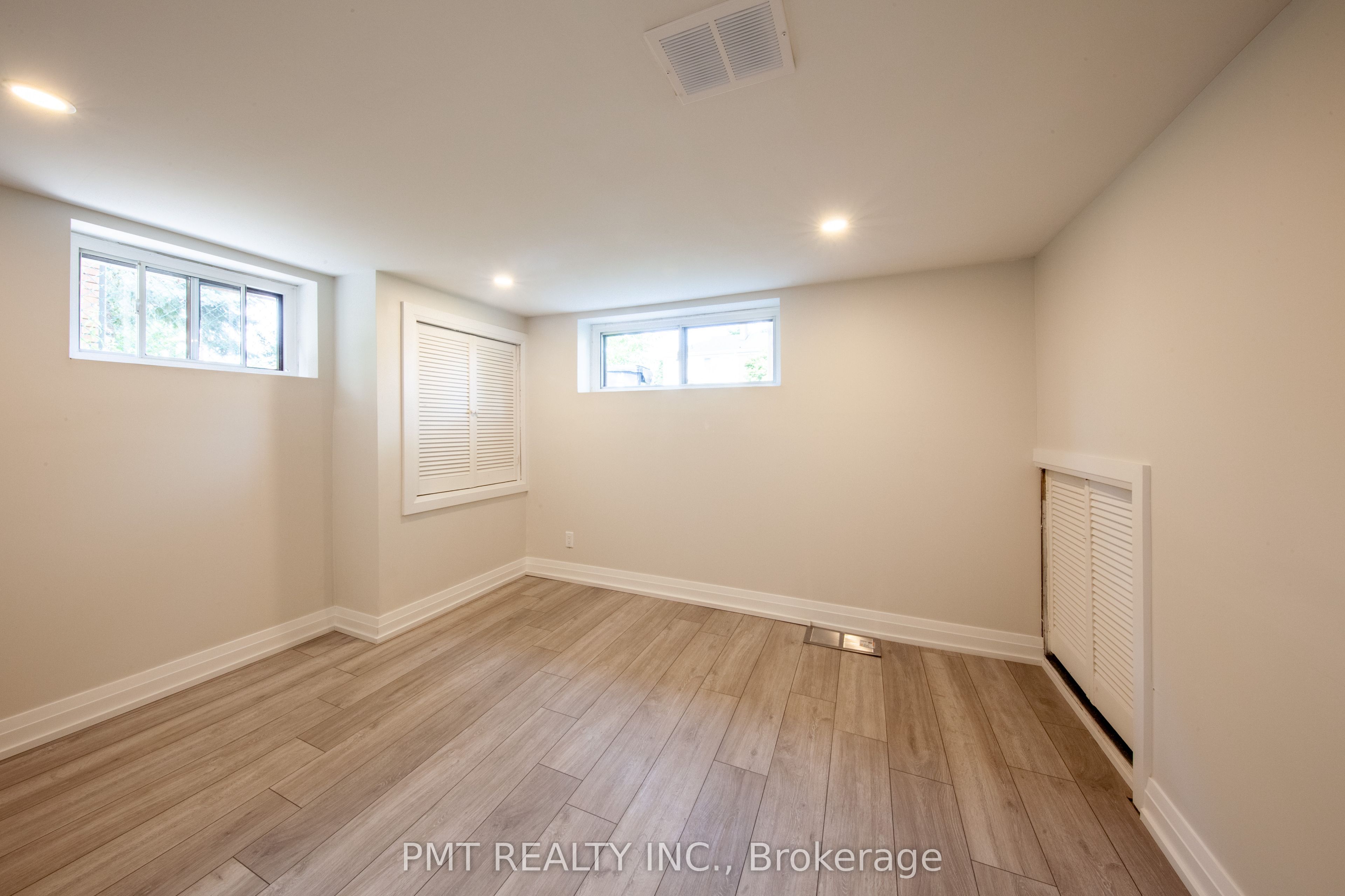 Unit Basement - 34 Robindale Avenue, Etobicoke 4